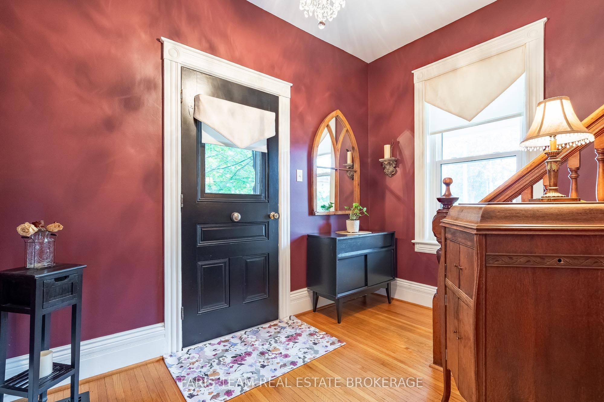 421 Midland Avenue Property Photo 5