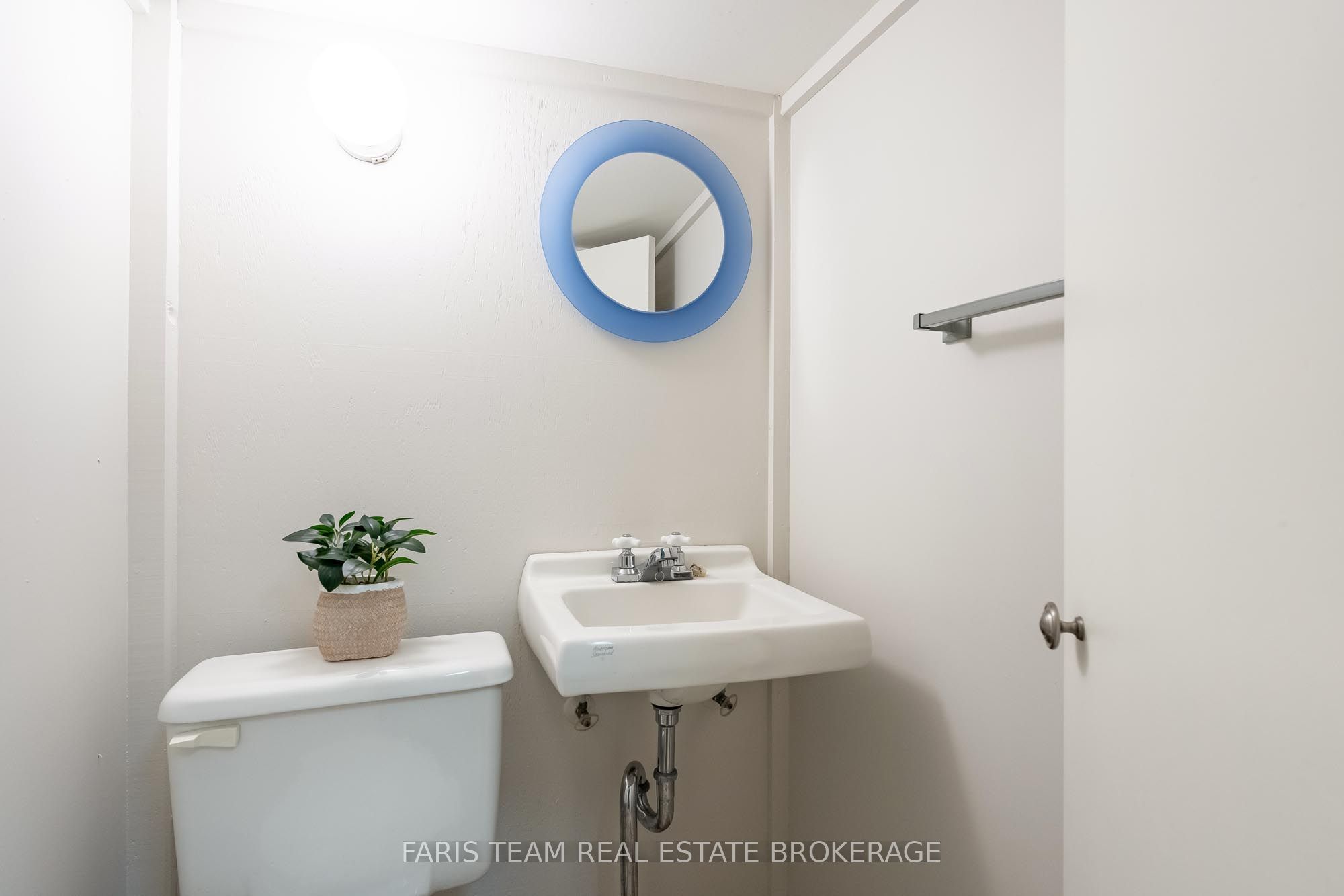 421 Midland Avenue Property Photo 29