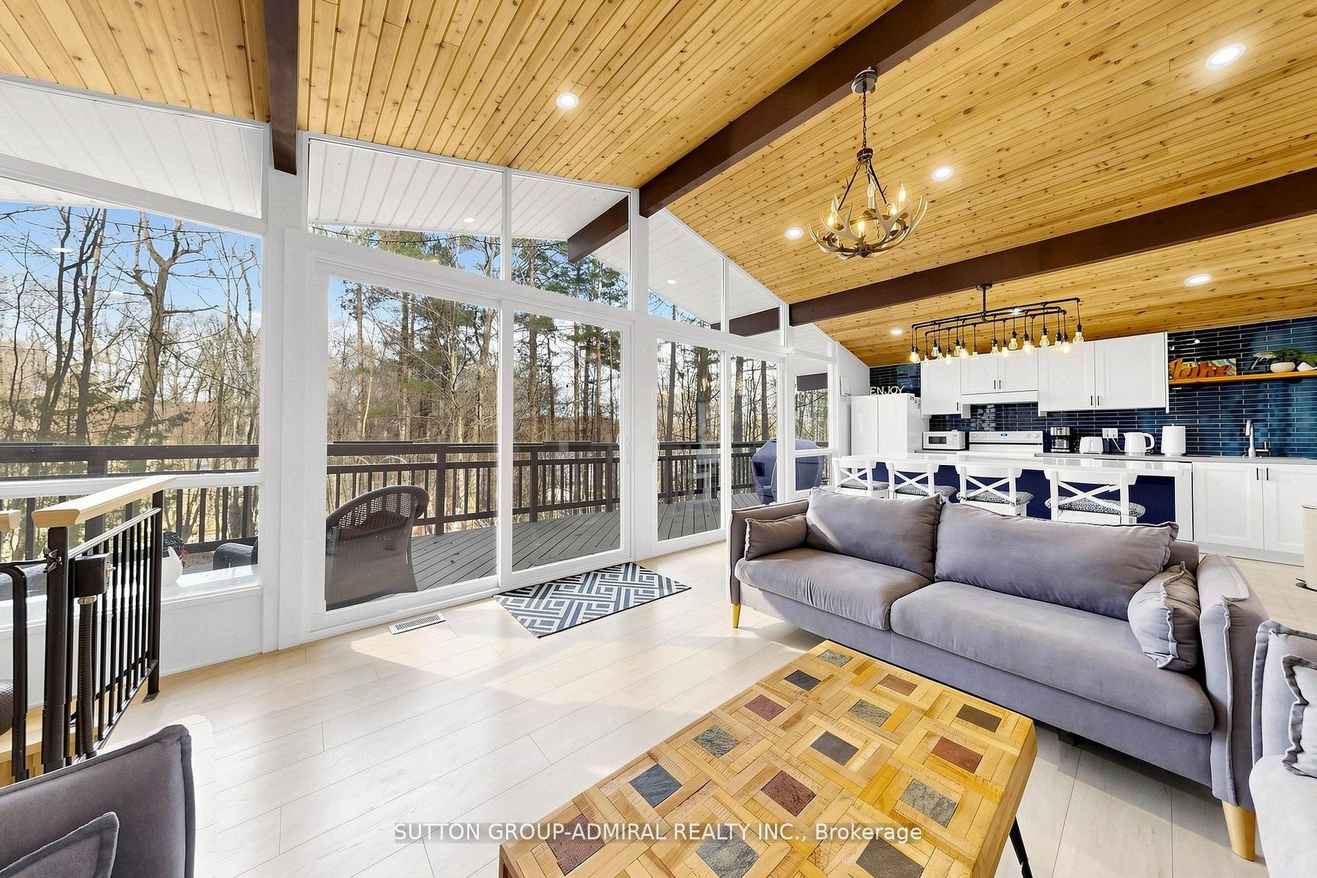 28 Timcourt Drive Property Photo 7