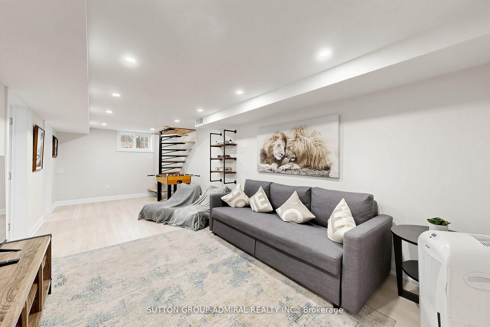 28 Timcourt Drive Property Photo 15