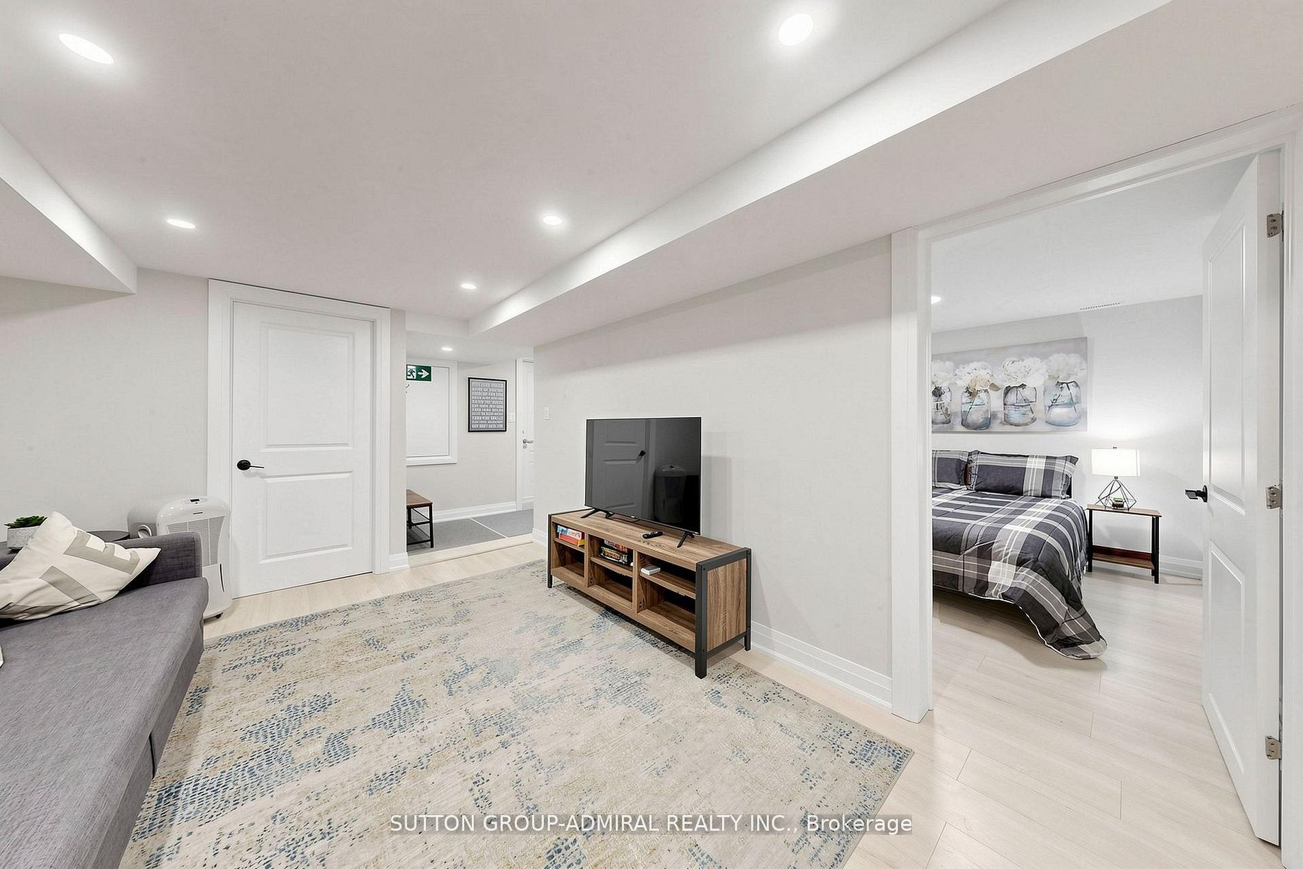 28 Timcourt Drive Property Photo 17