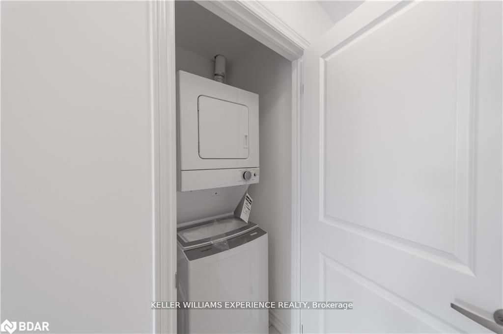 47 Pumpkin Corner Crescent Property Photo 14