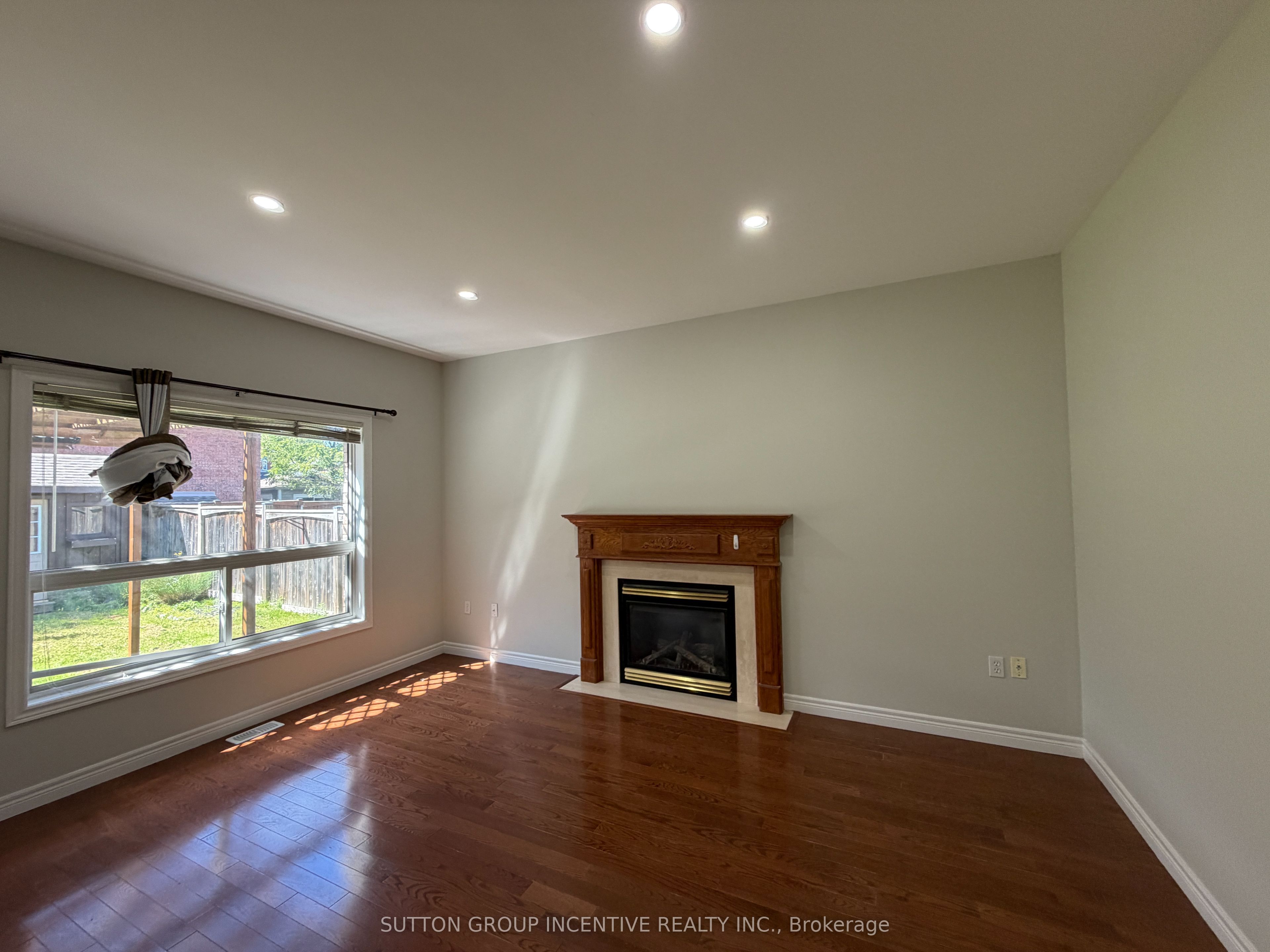 1 Buman Court Property Photo 8