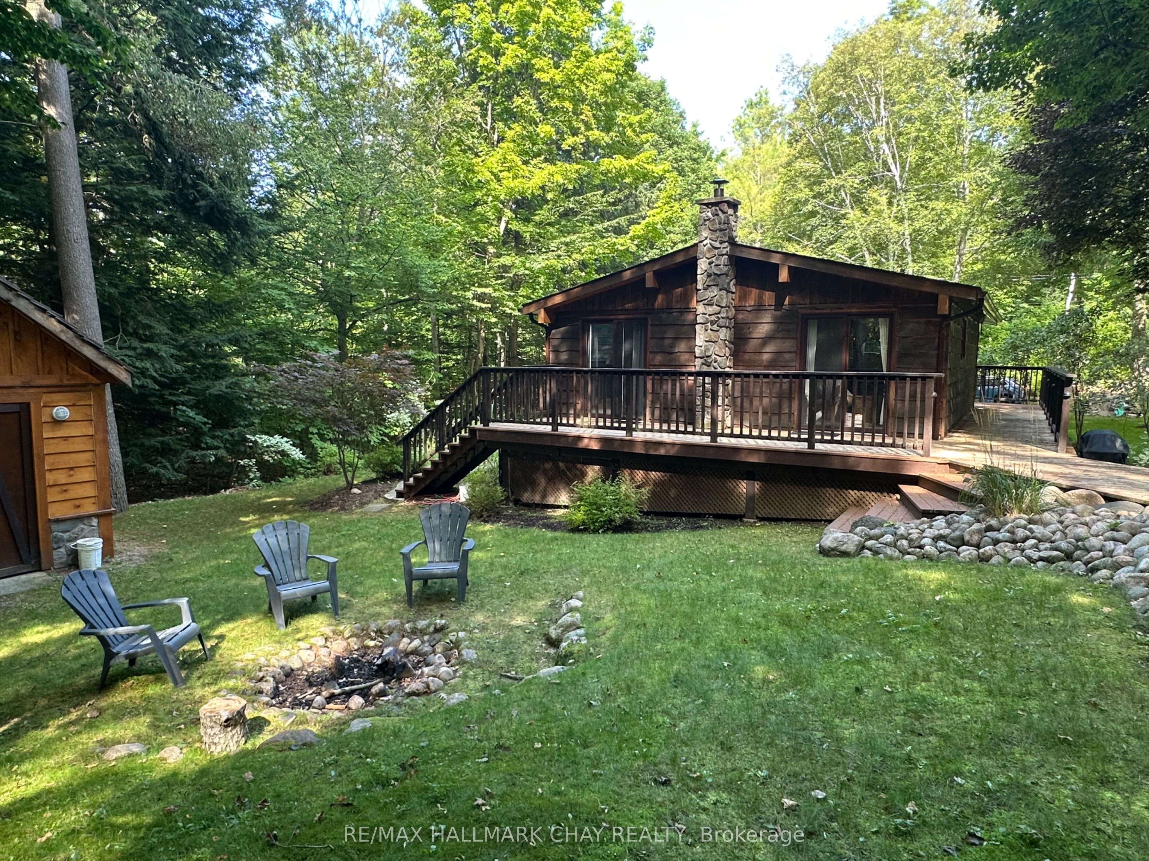 691 Rue Lafontaine Road W Property Photo 4