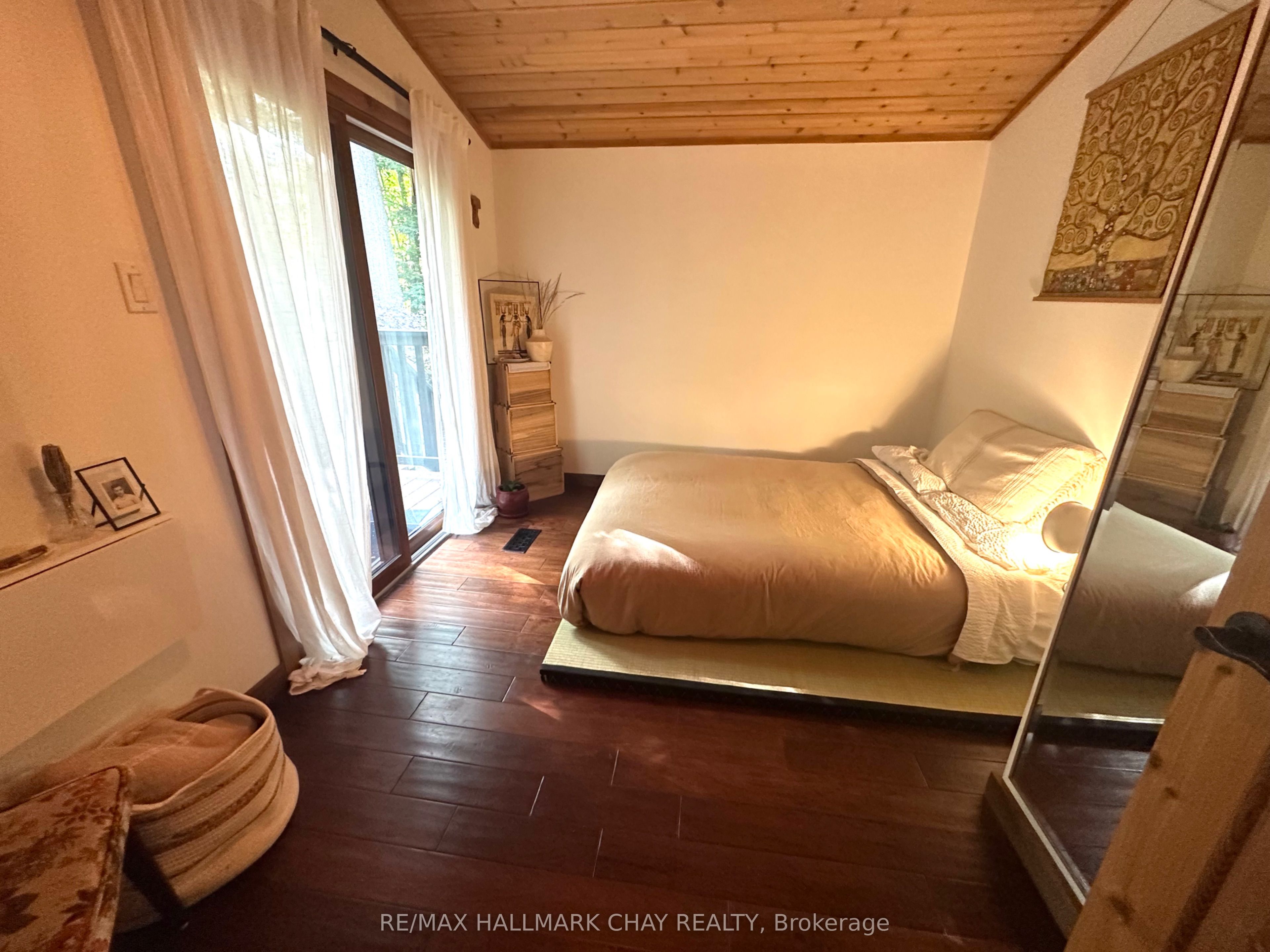 691 Rue Lafontaine Road W Property Photo 19