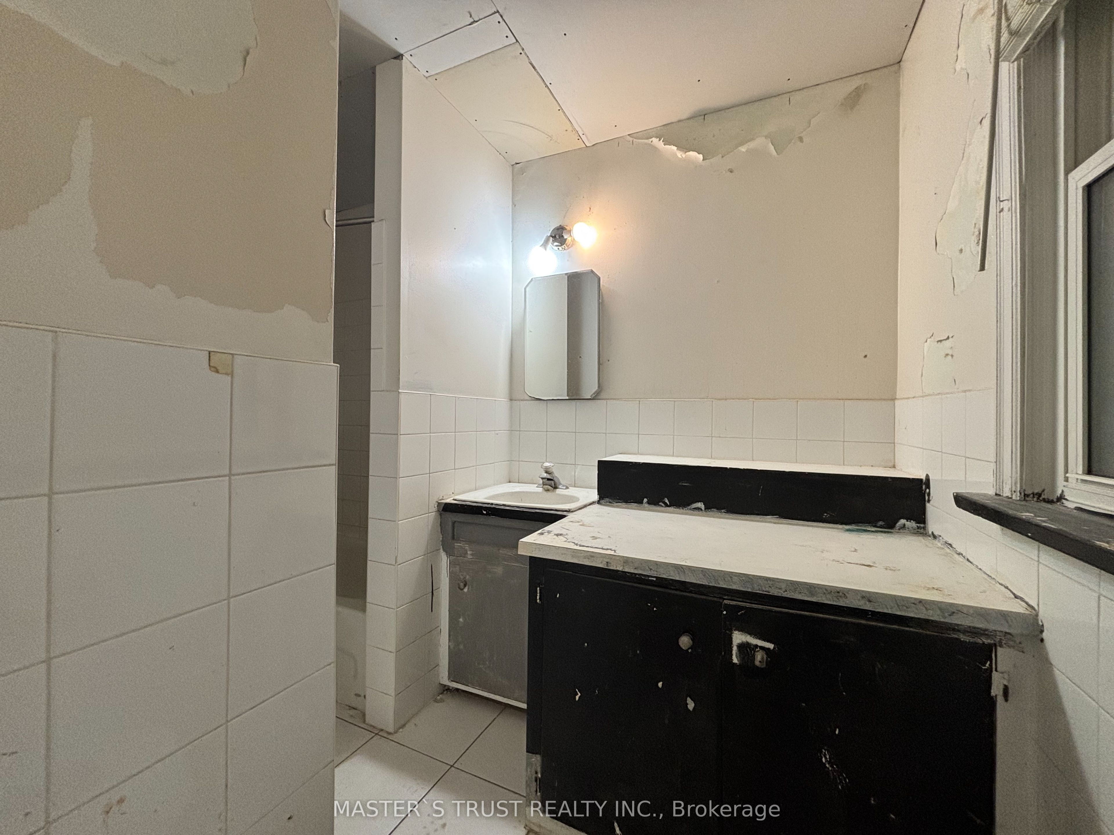 62 Melrose Avenue Property Photo 17