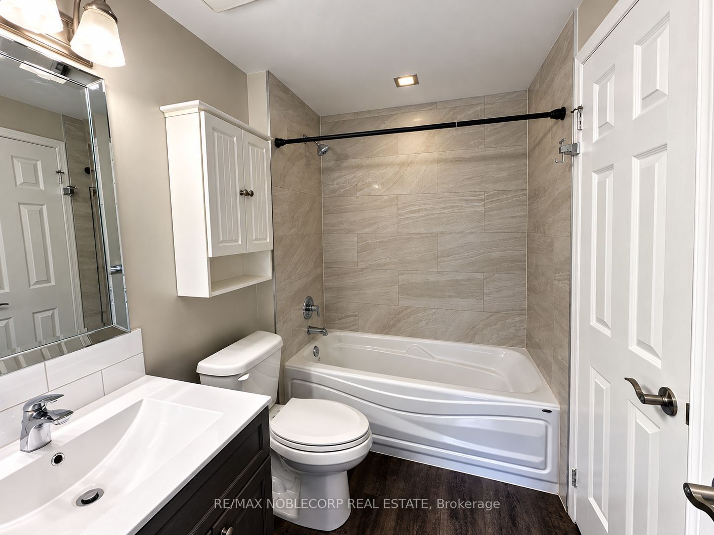 267 Dunsmore Lane Property Photo 15
