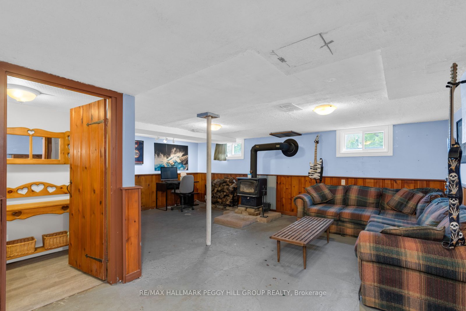 318 Percy Street Property Photo 12