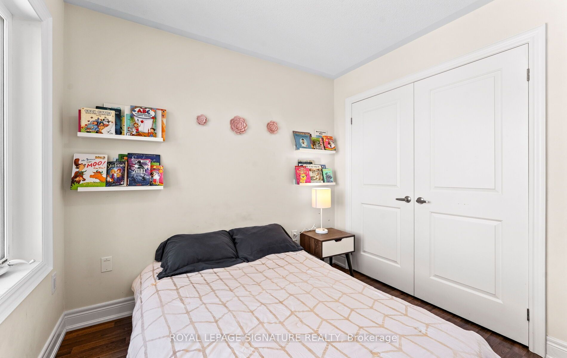 301 Atkinson Street Property Photo 21