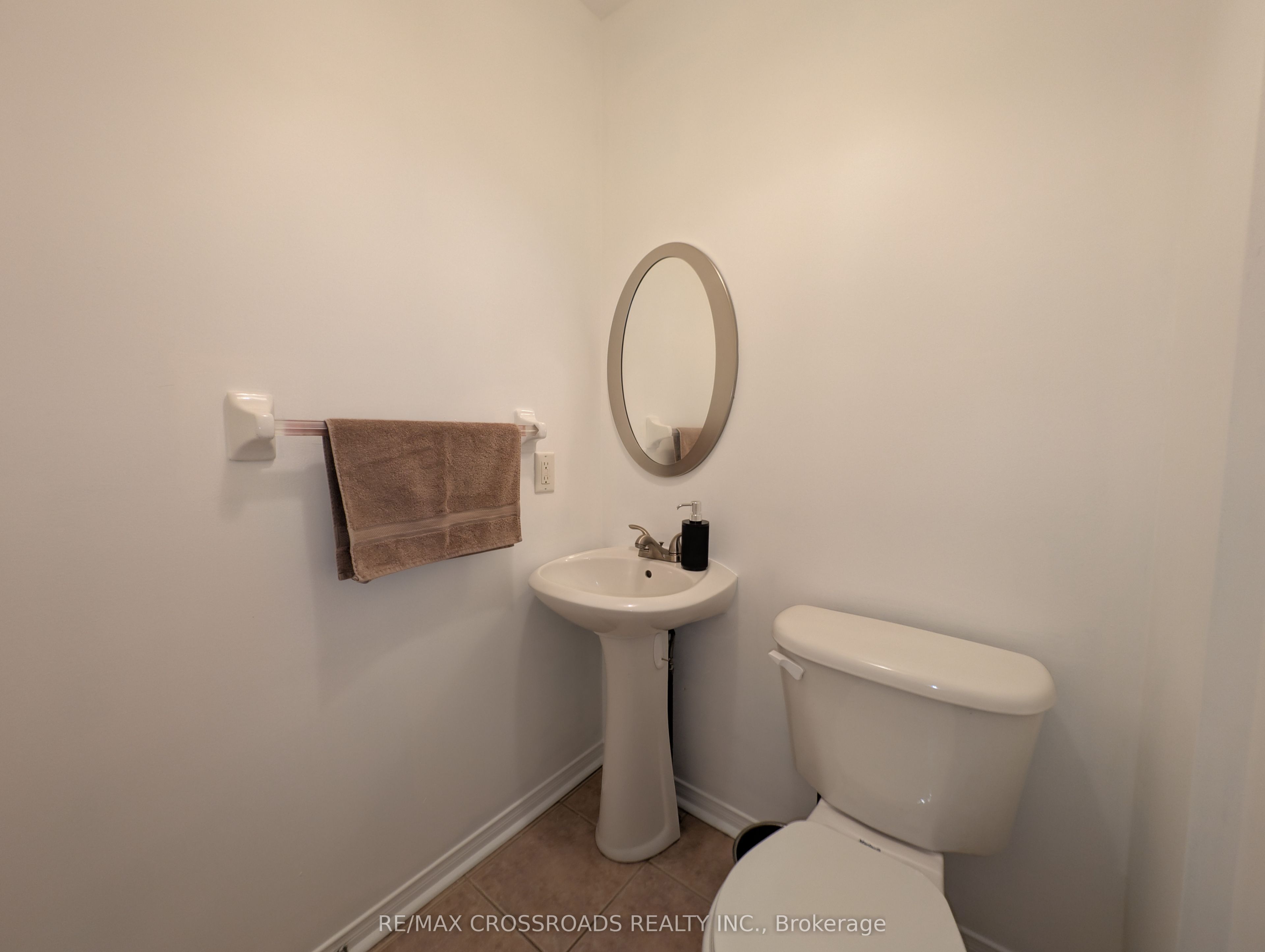 94 Violet Street Property Photo 9