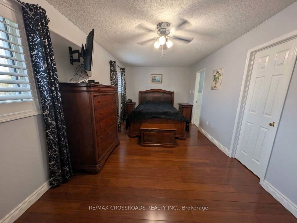 94 Violet Street Property Photo 19