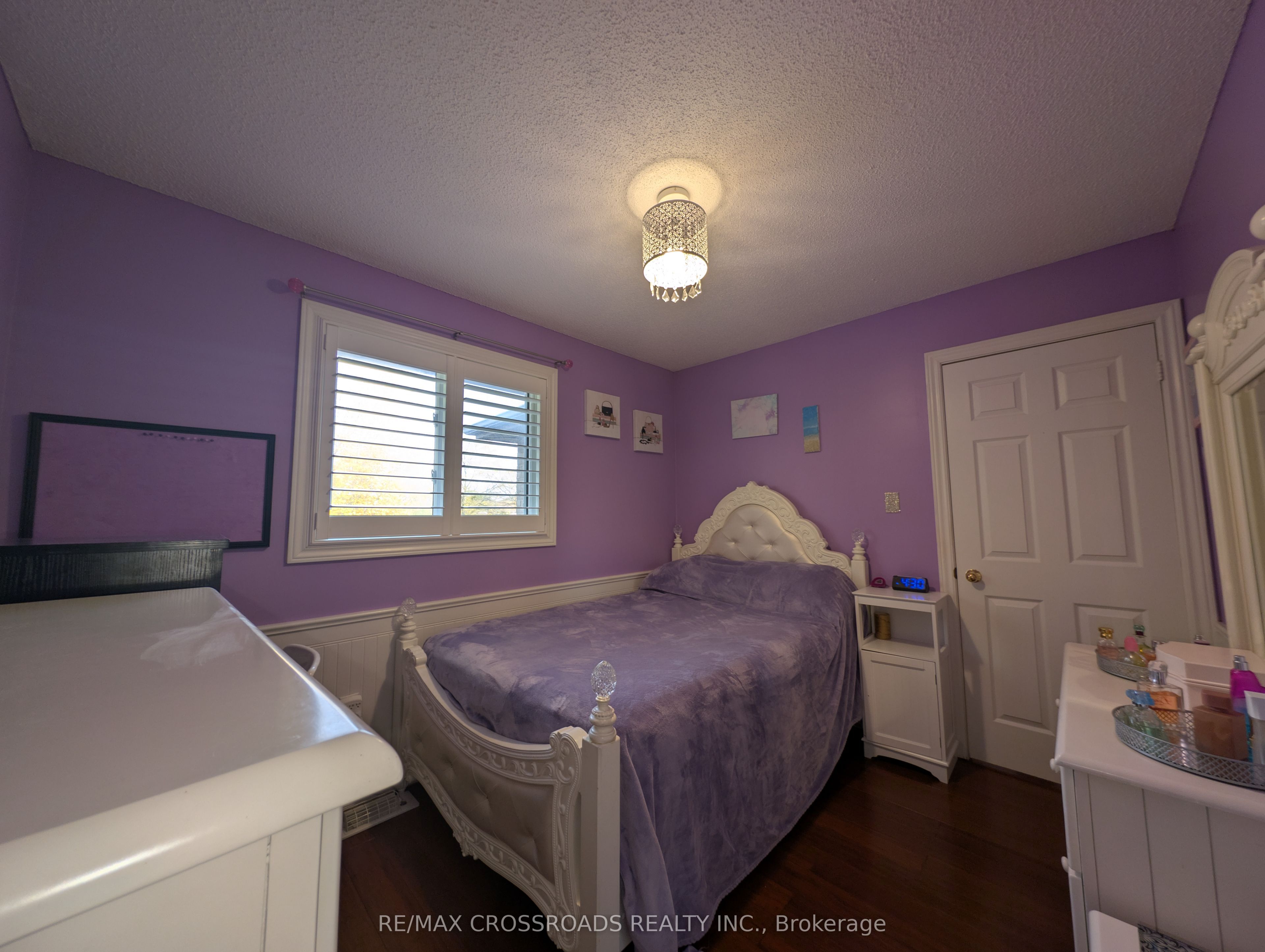 94 Violet Street Property Photo 24