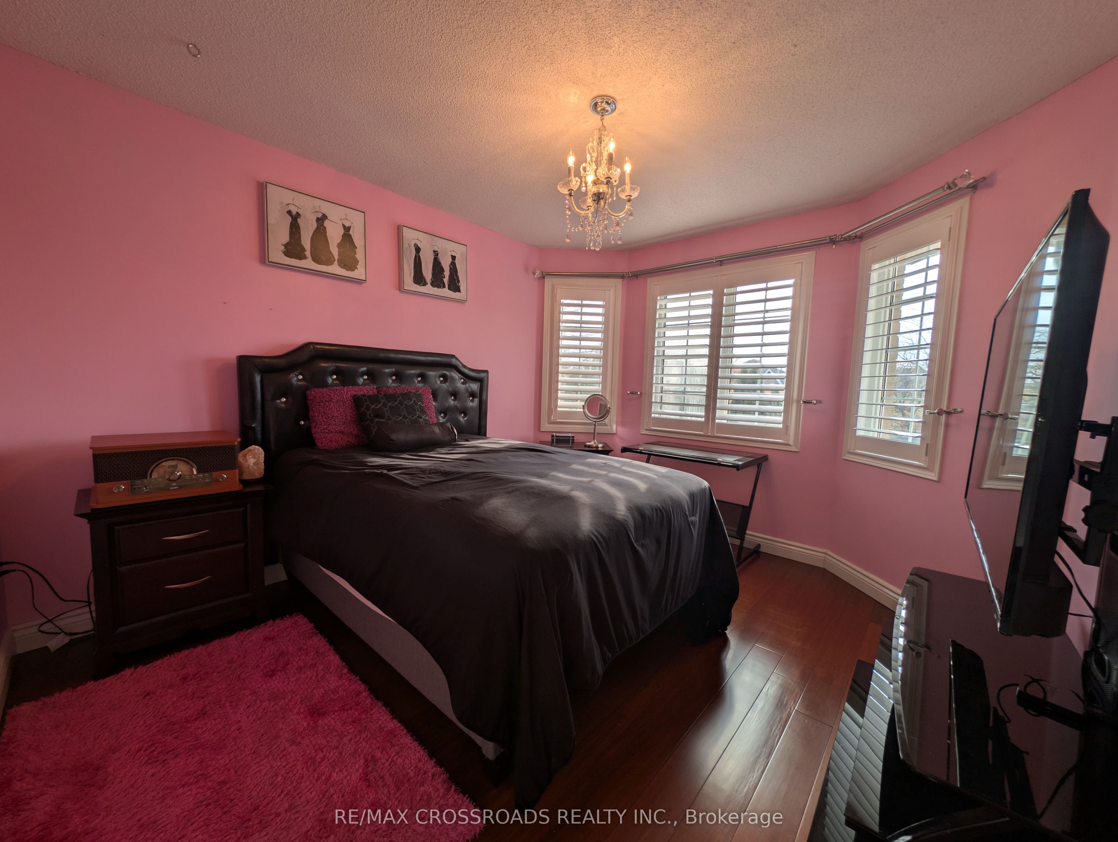 94 Violet Street Property Photo 28