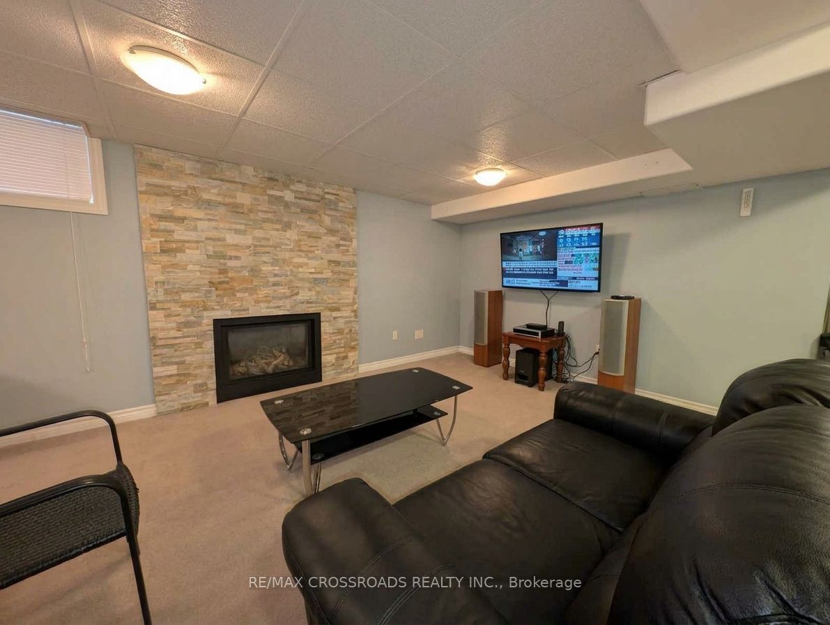 94 Violet Street Property Photo 31