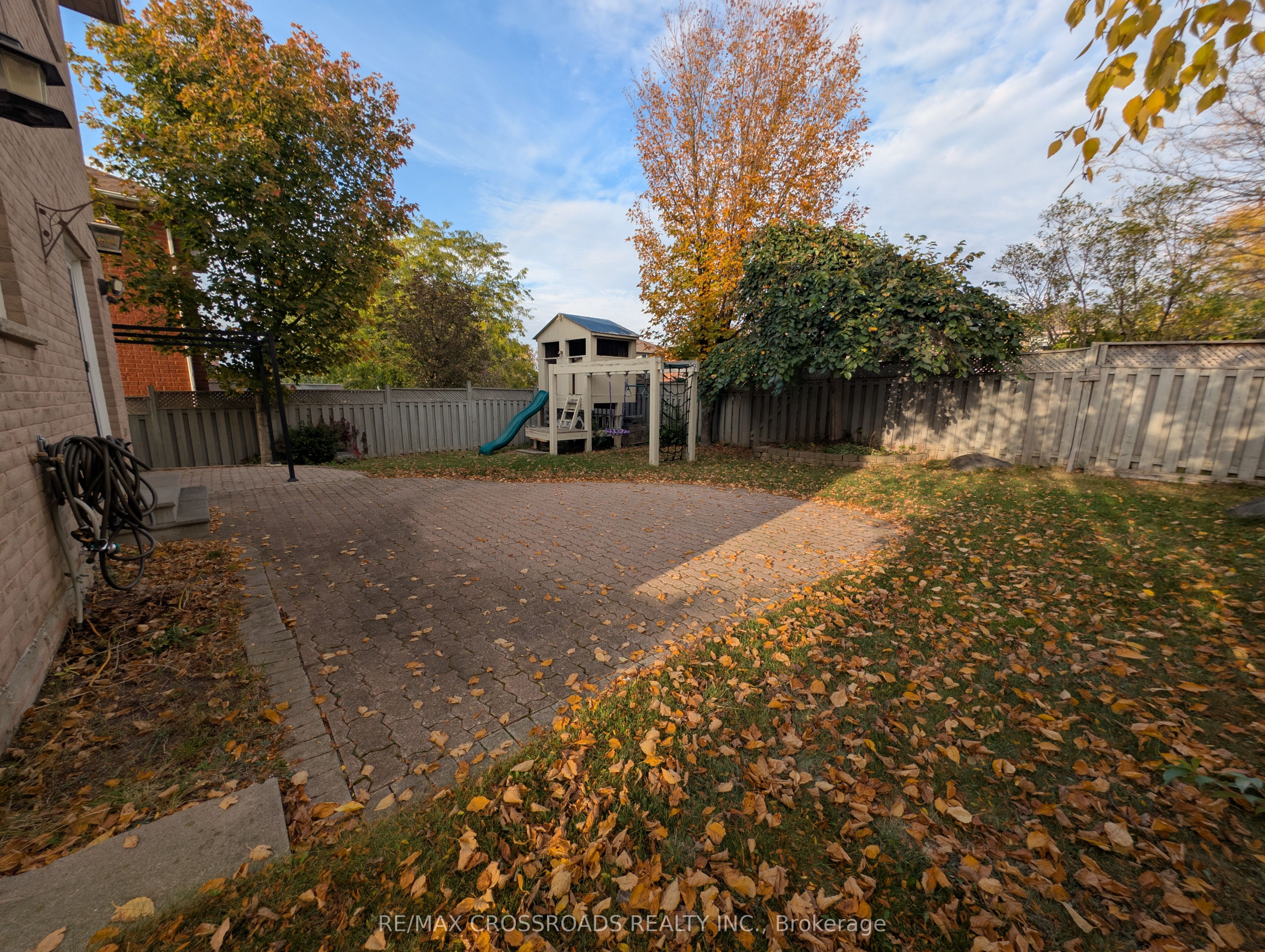 94 Violet Street Property Photo 34