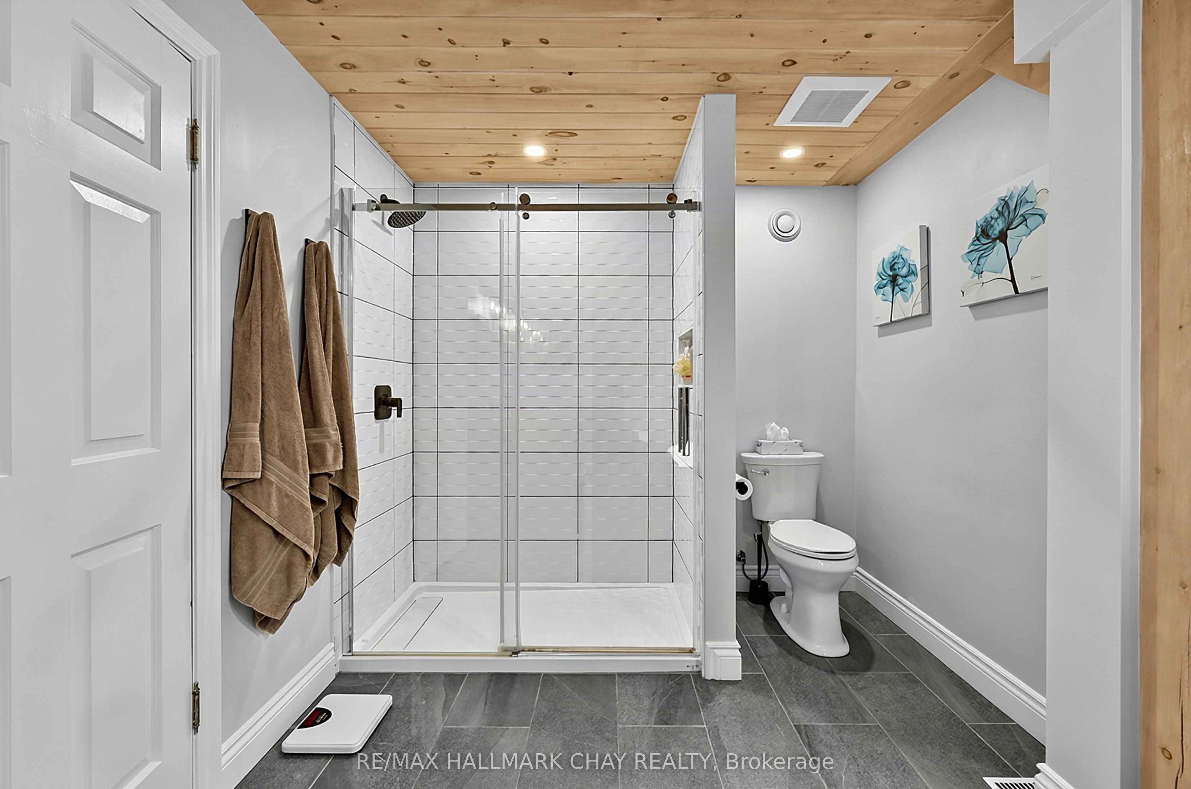 42 Whippoorwill Drive Property Photo 24