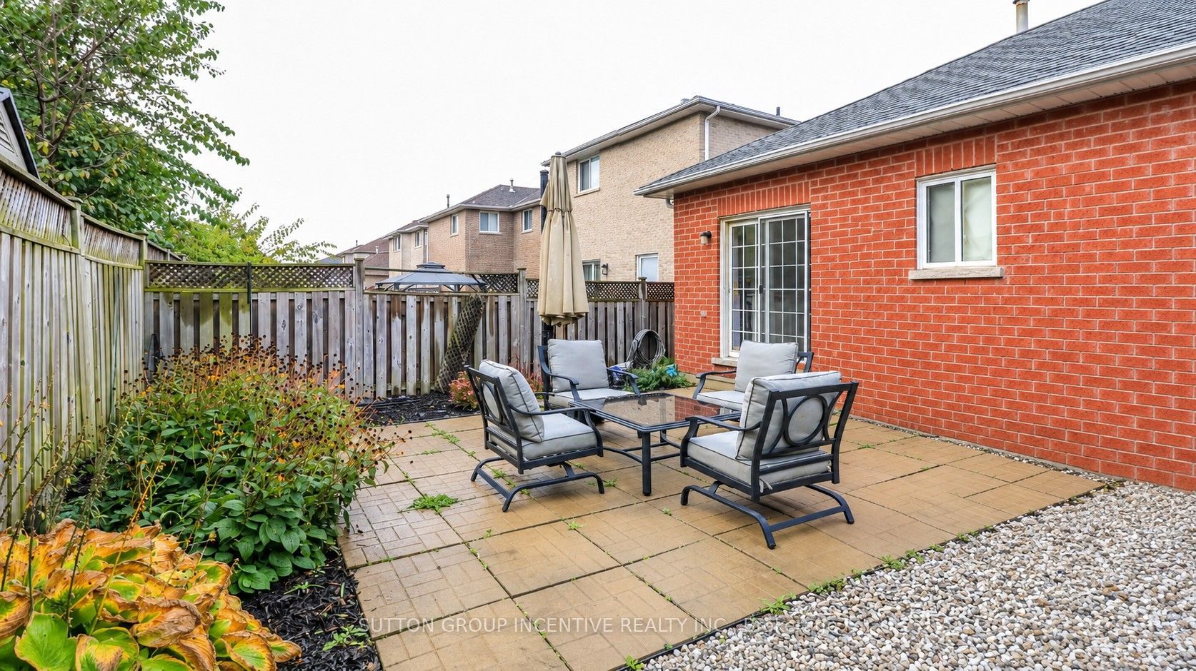 142 Raymond Crescent Property Photo 24