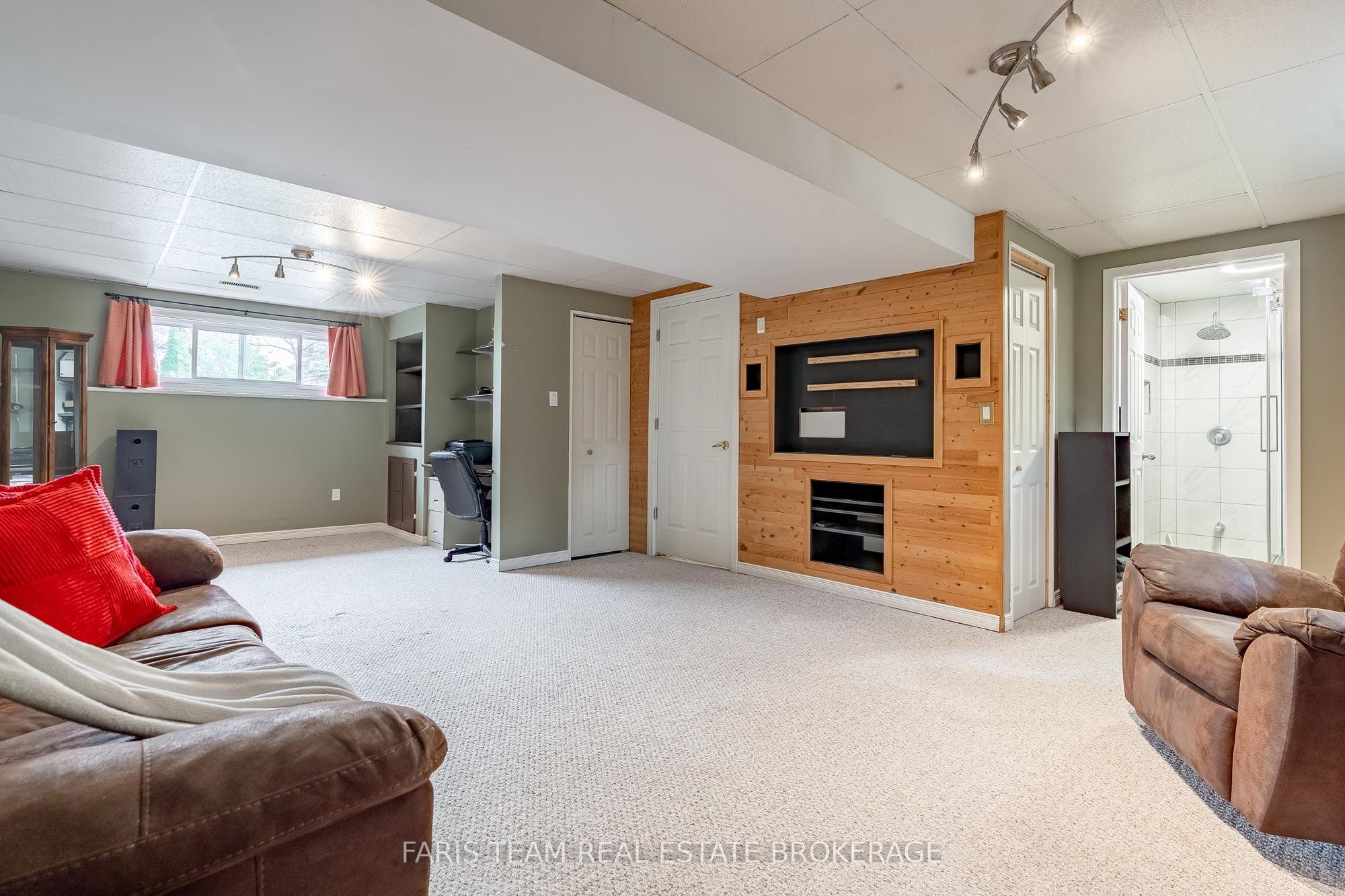 42 Dancy Drive Property Photo 15