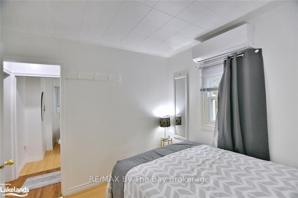 646 River Road E Property Photo 25