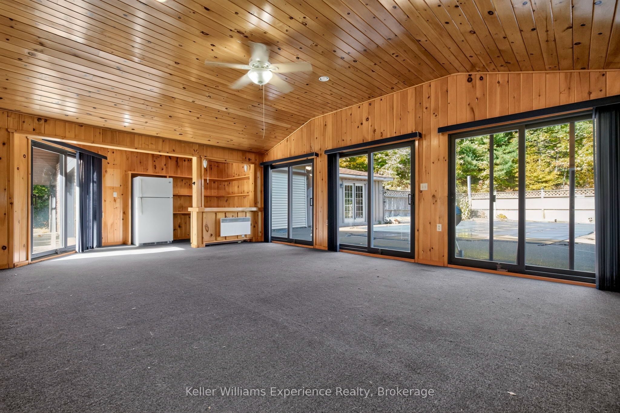 900 Champlain Road Property Photo 11