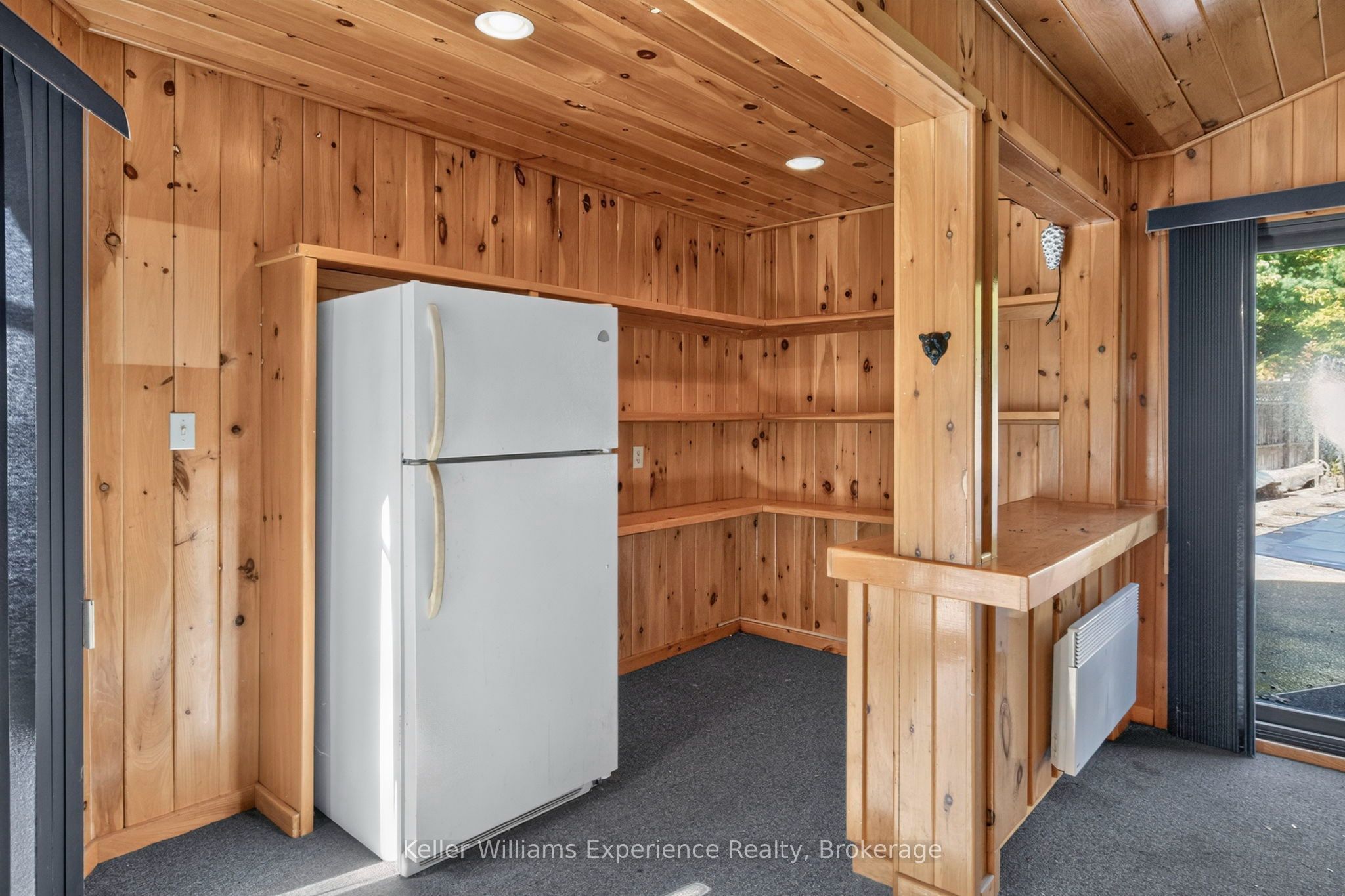 900 Champlain Road Property Photo 16