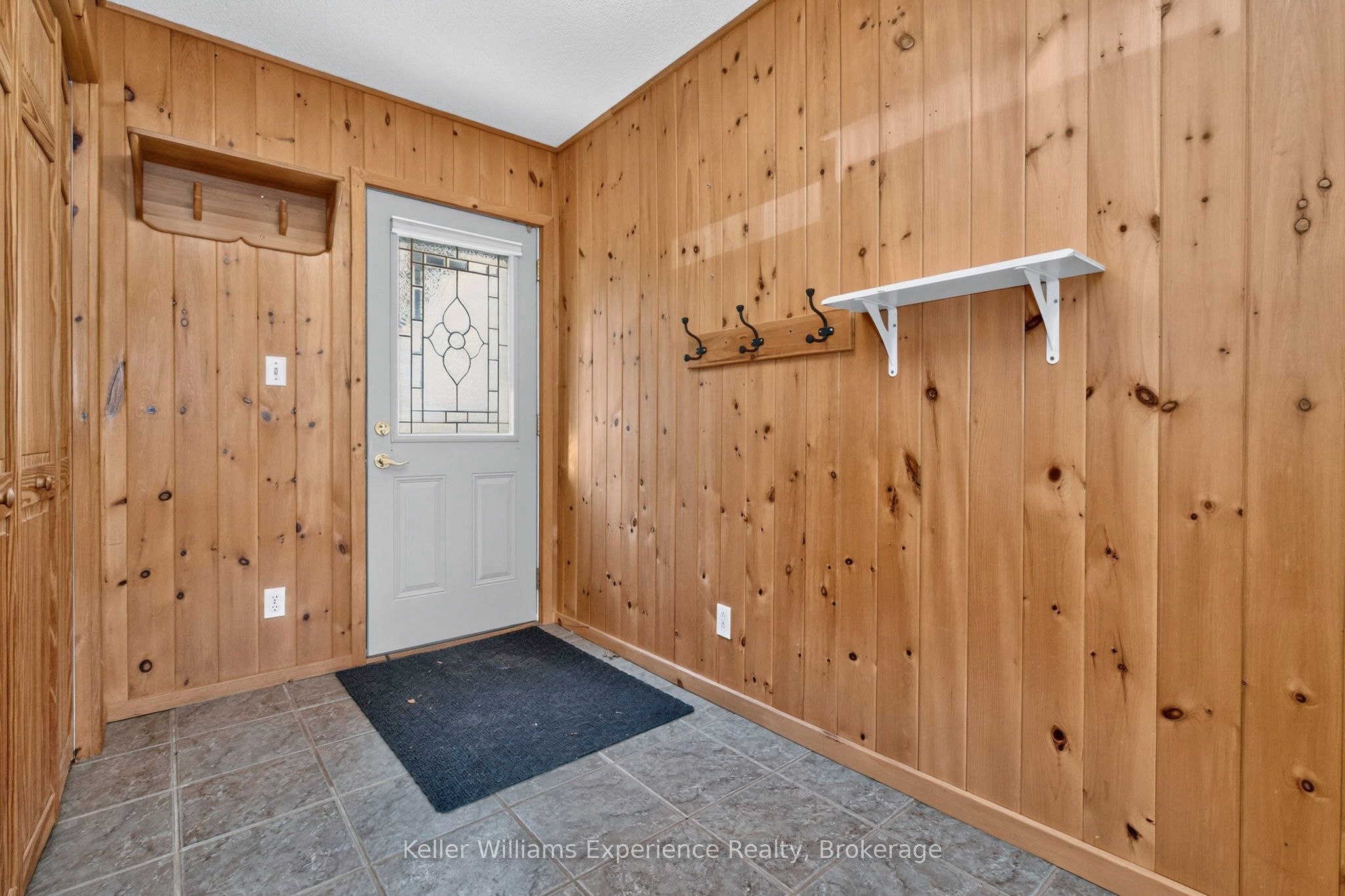 900 Champlain Road Property Photo 20