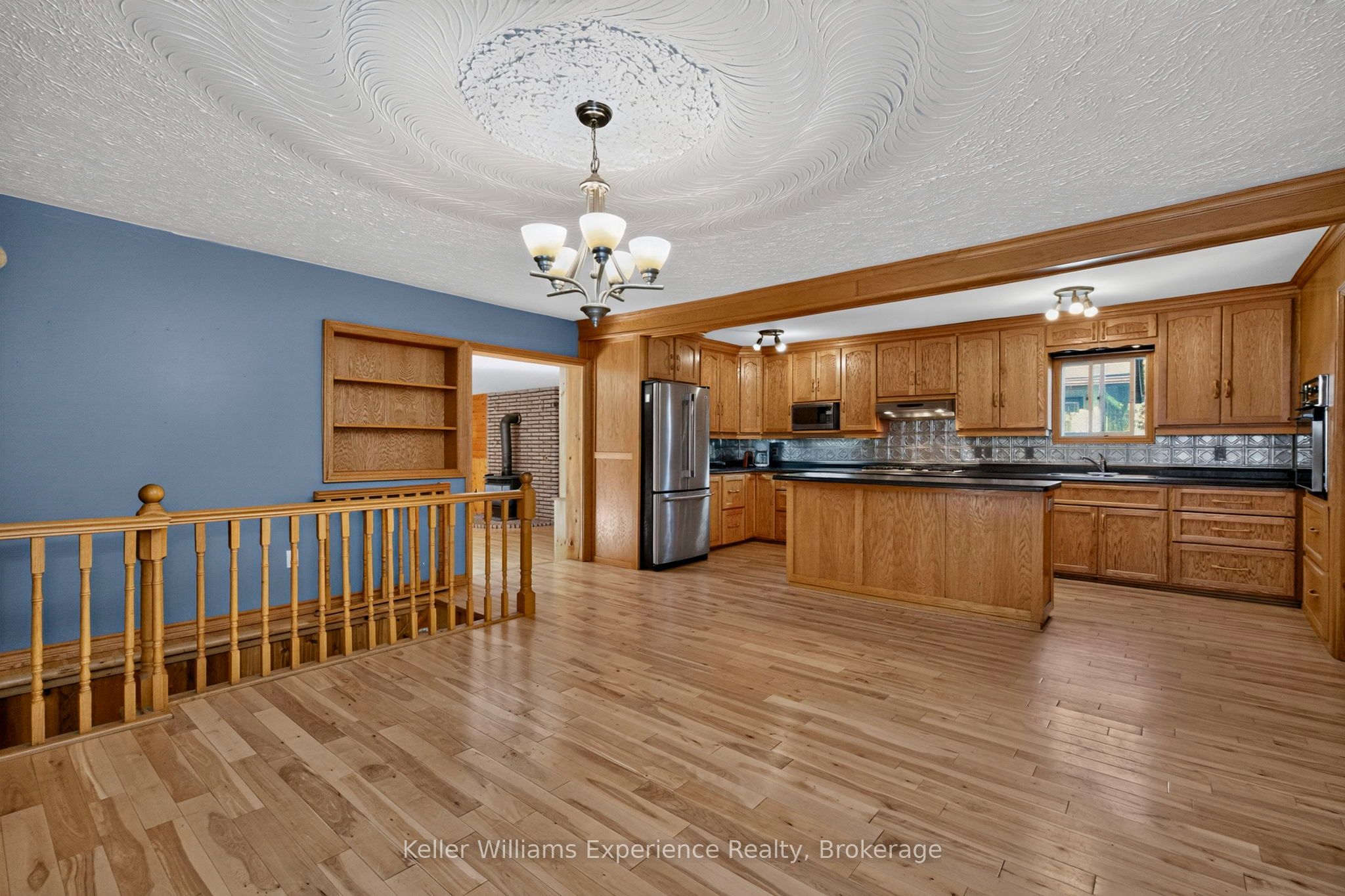 900 Champlain Road Property Photo 34