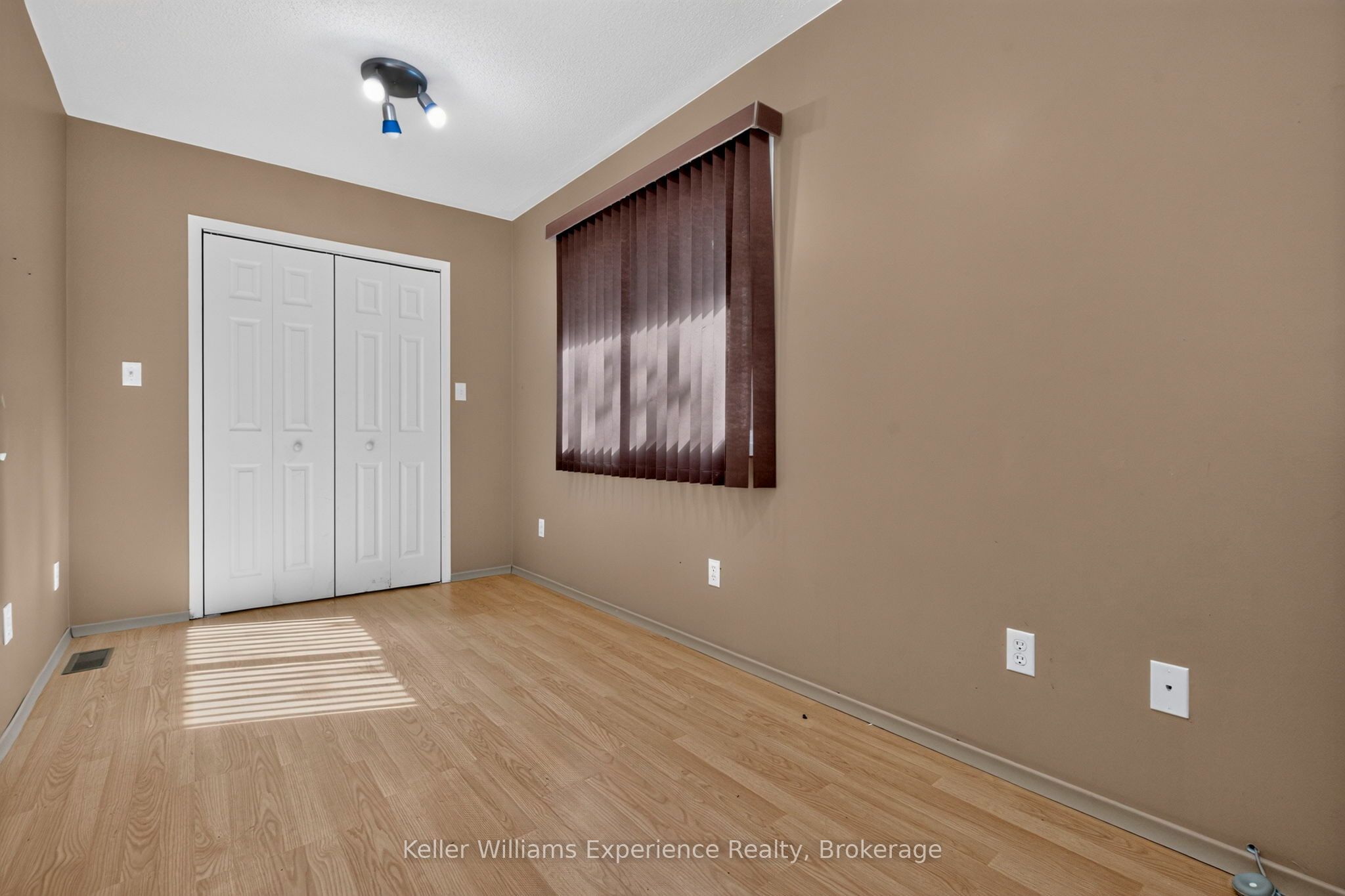 900 Champlain Road Property Photo 38