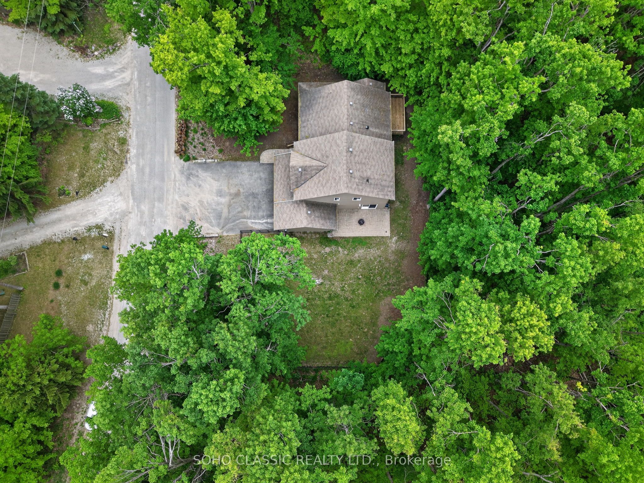 16 Oneida Avenue Property Photo 33