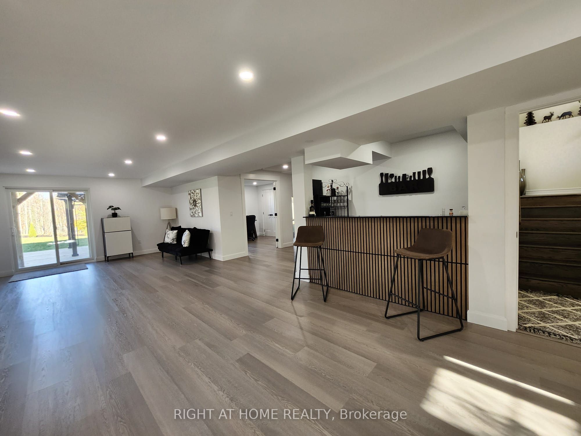 84 Diamond Valley Drive Property Photo 27
