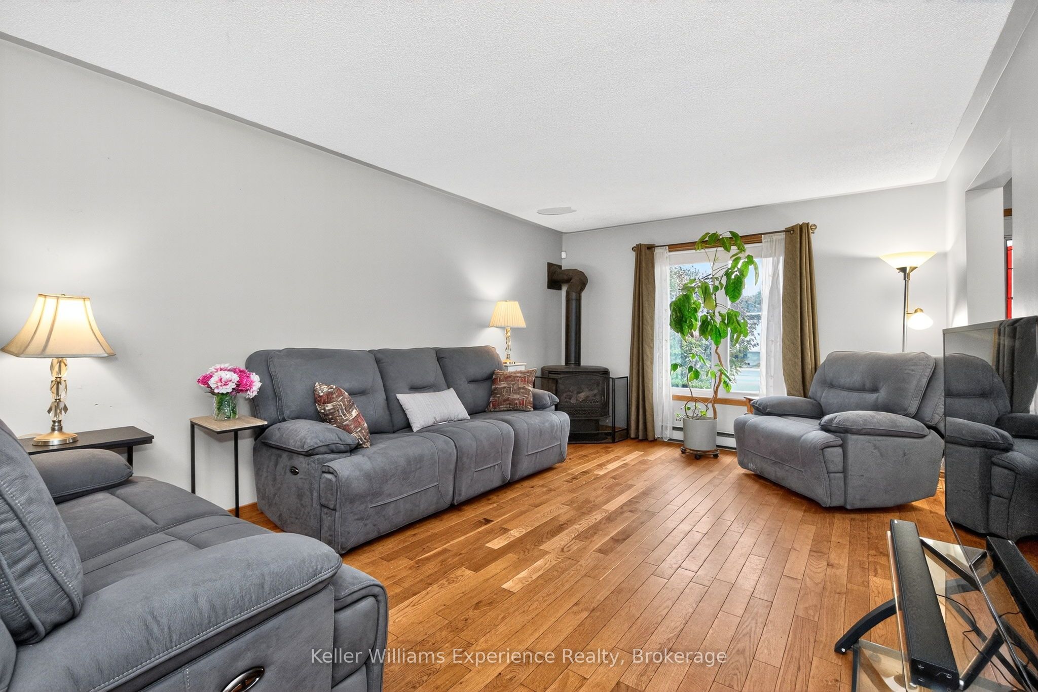 4 Dunlop Street Property Photo 3