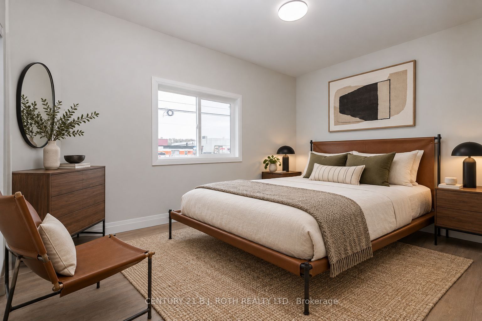 51 James Street E Property Photo 28