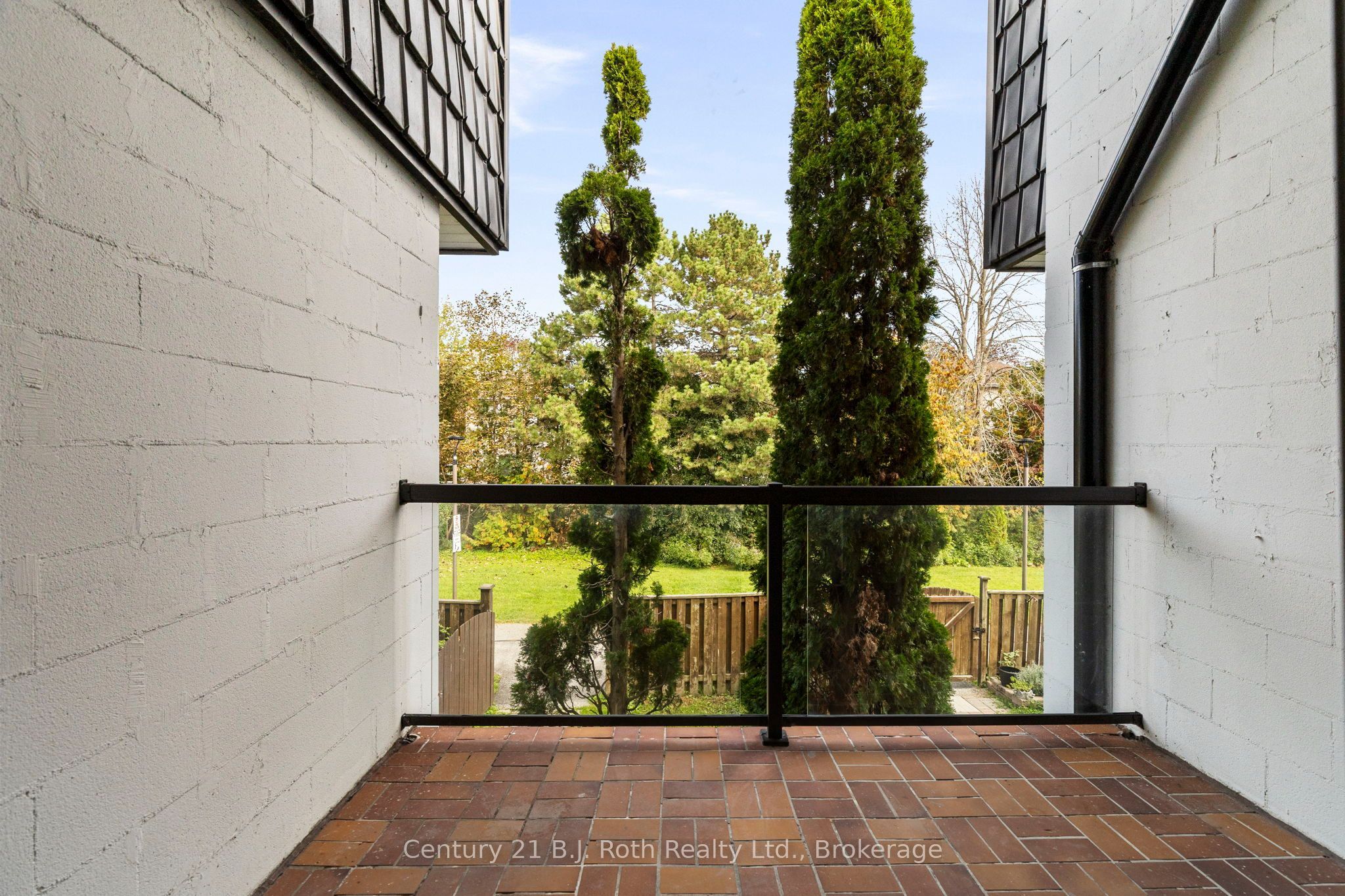 40 Victoria Crescent 24 Property Photo 12