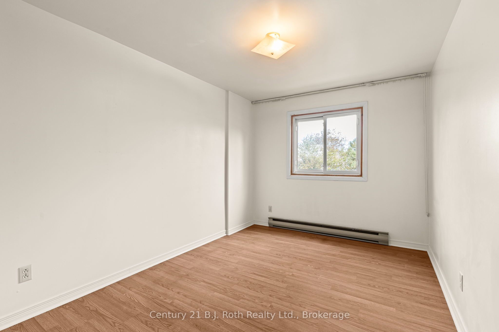 40 Victoria Crescent 24 Property Photo 23