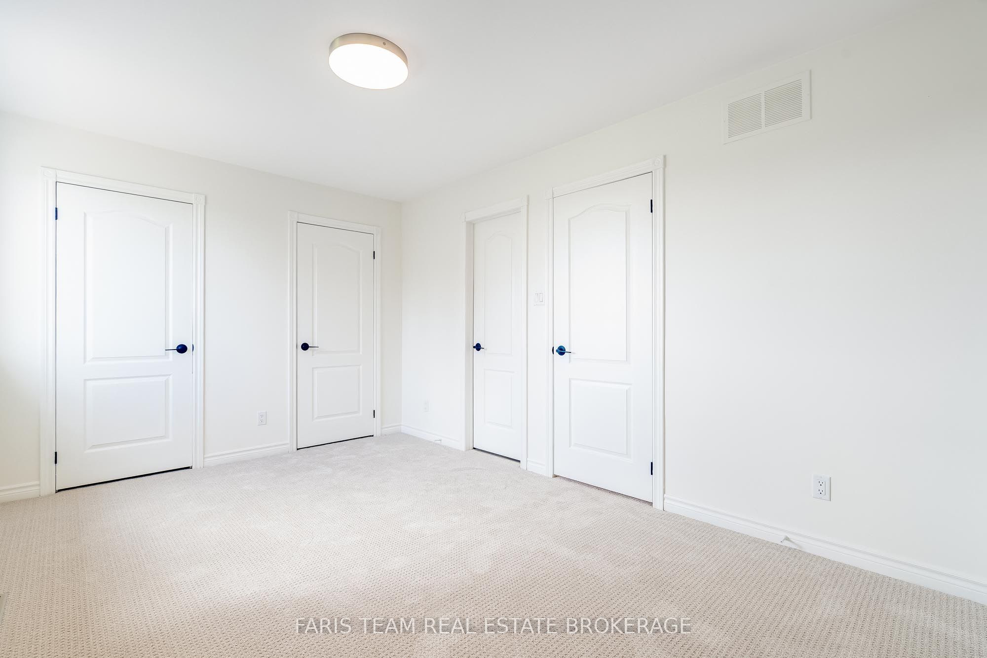 152 Ritchie Crescent Property Photo 13