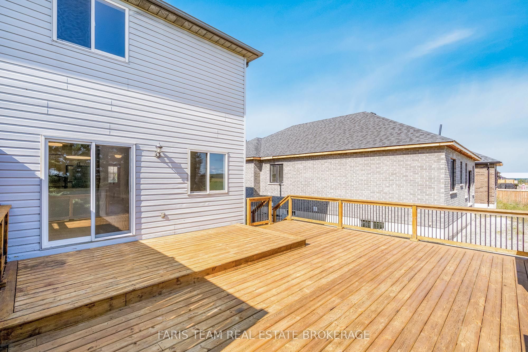 152 Ritchie Crescent Property Photo 22