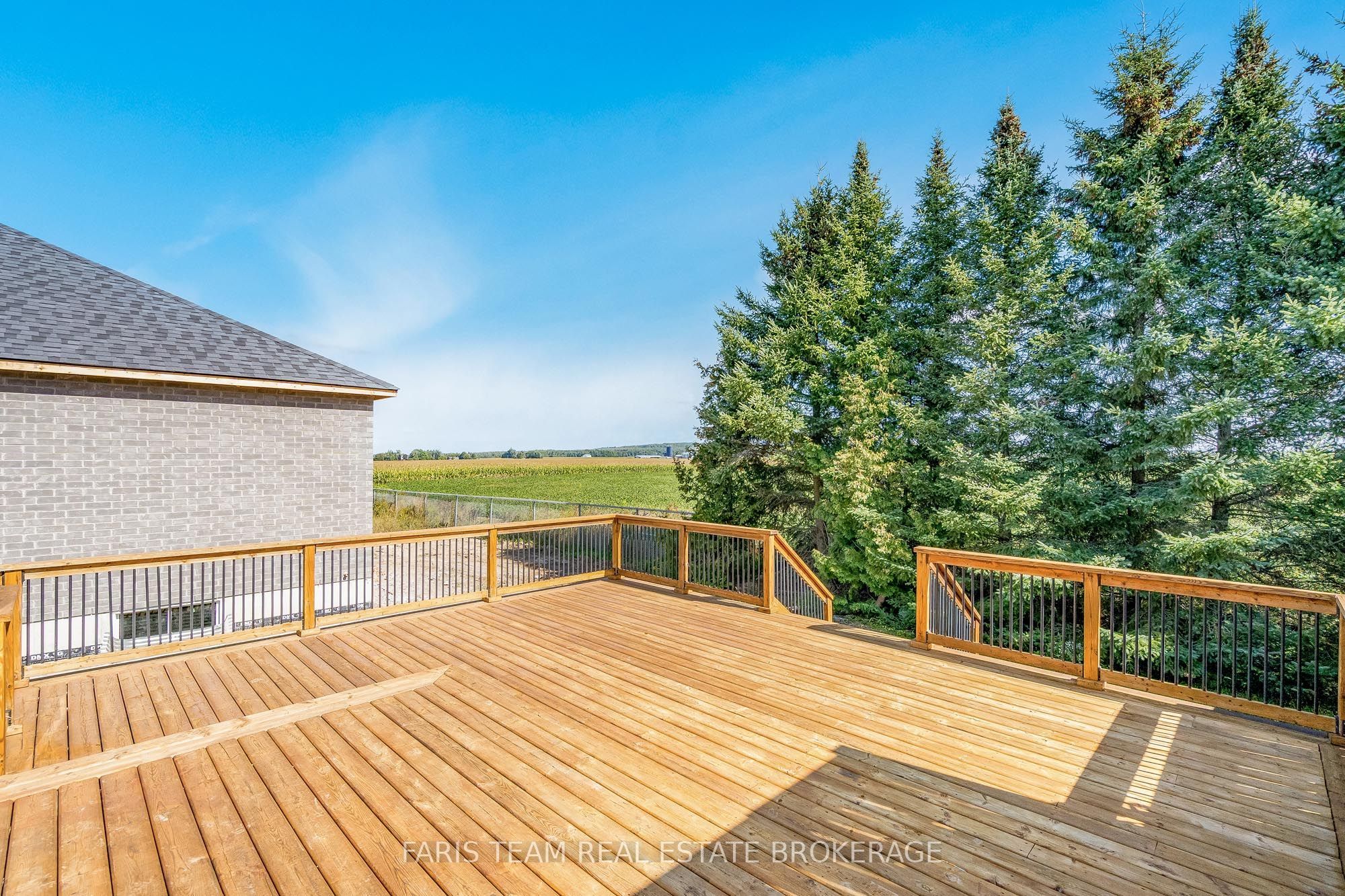152 Ritchie Crescent Property Photo 23