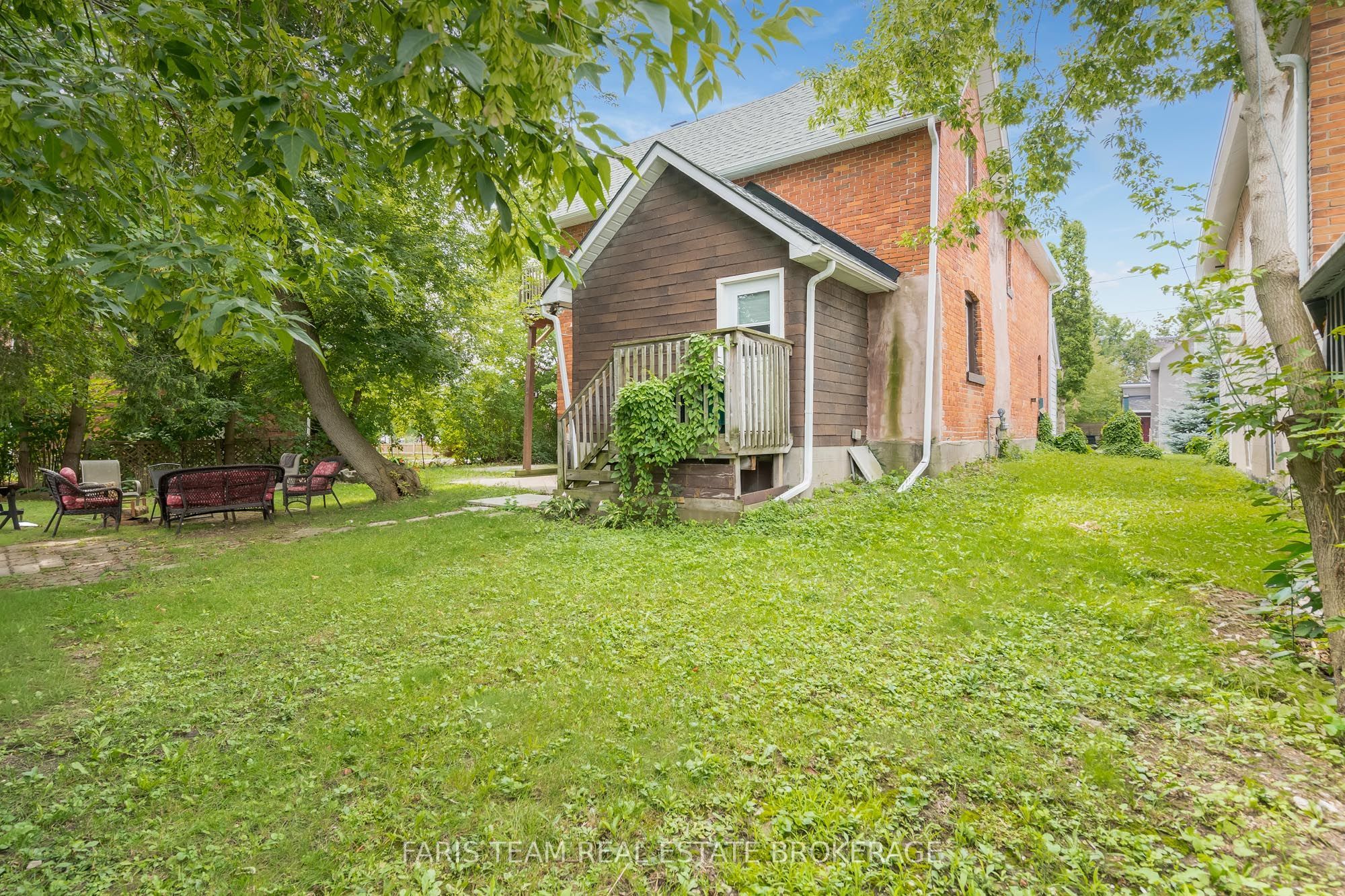 116 Albert Street S Property Photo 30
