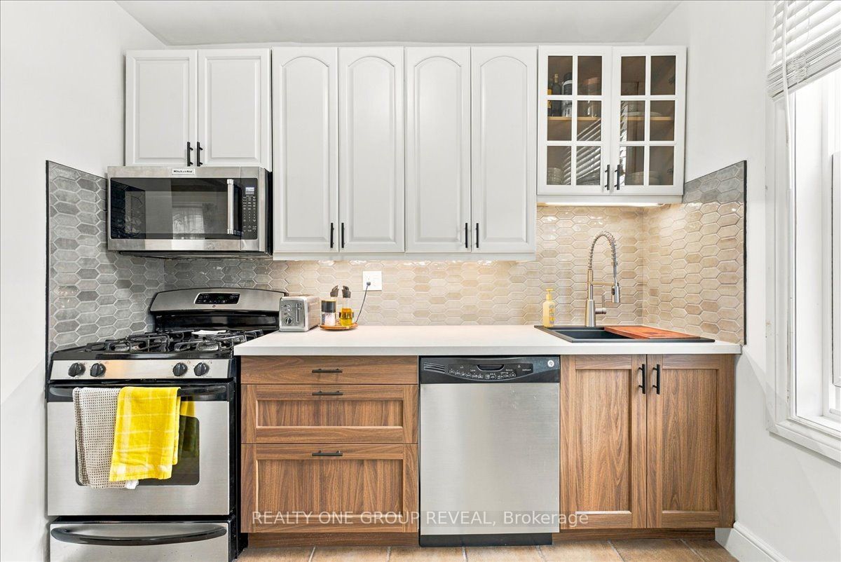 27 Ross Street Property Photo 18