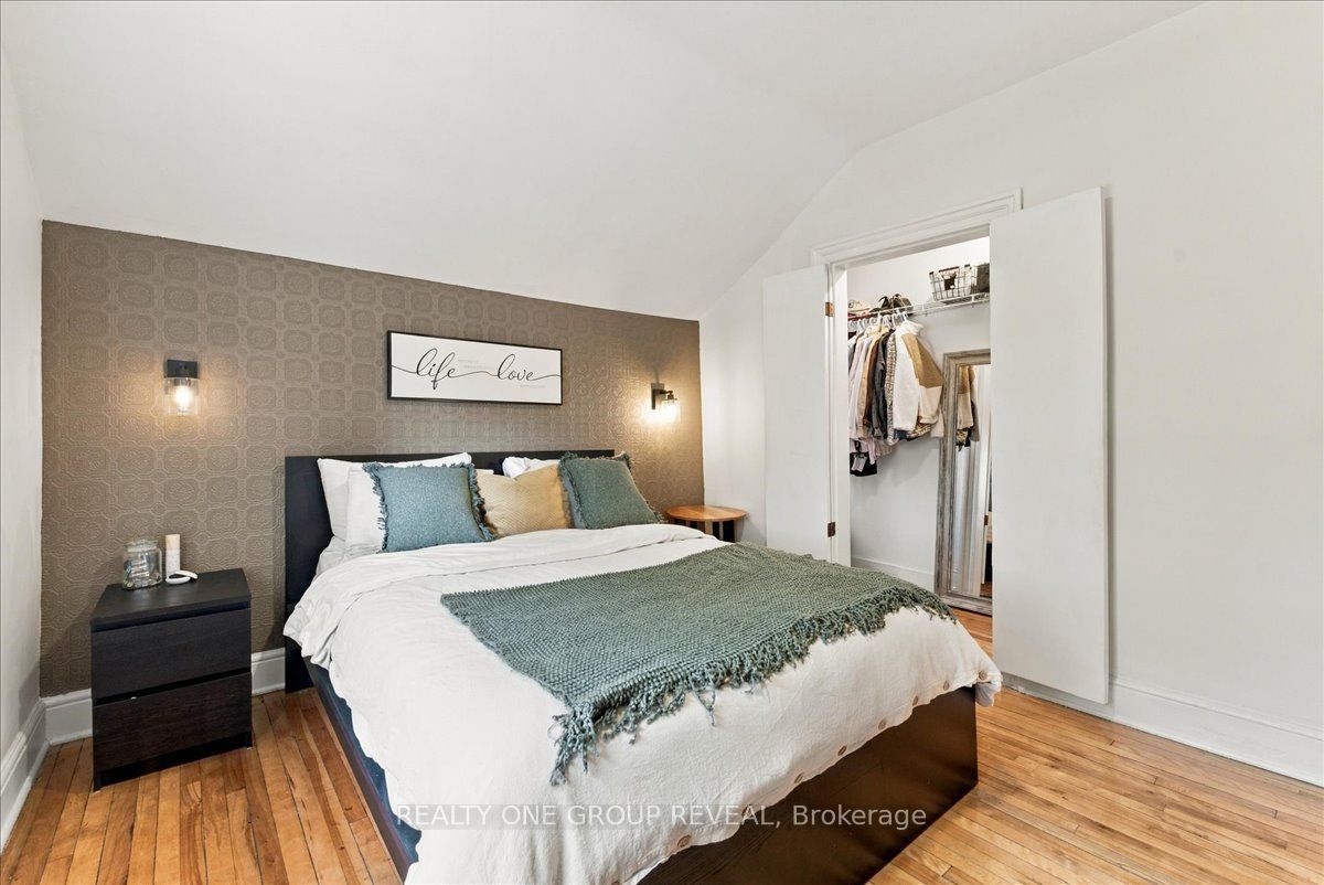 27 Ross Street Property Photo 24