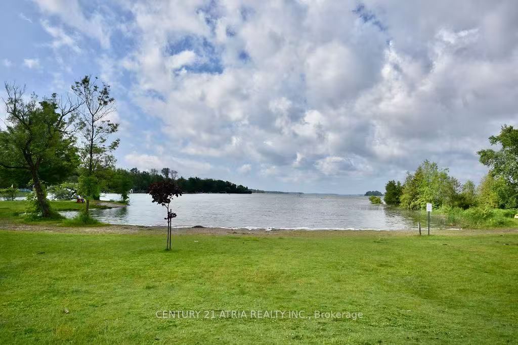 4359 Hepinstall Landng Property Photo 18