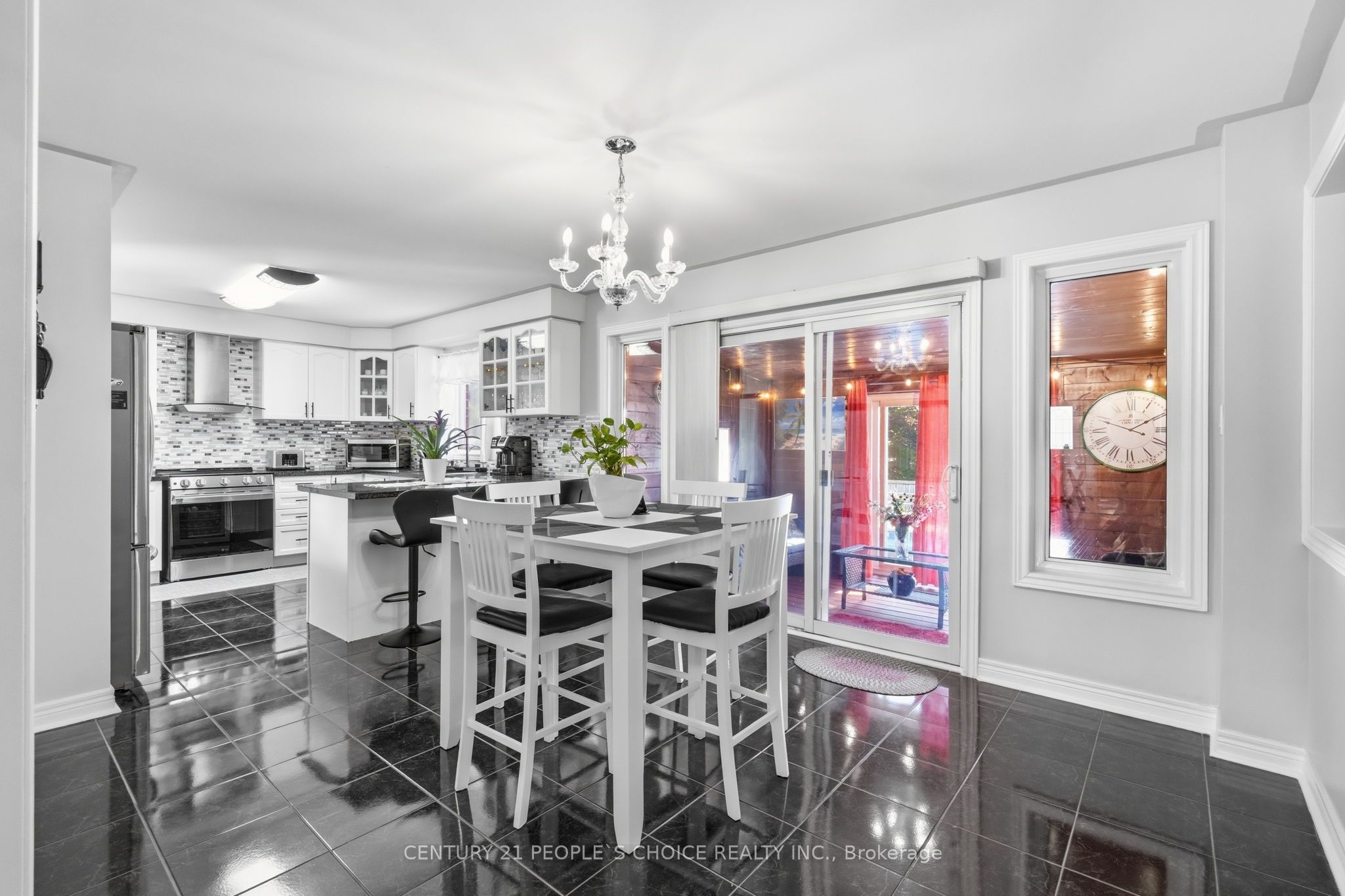 4 Imperial Crown Lane Property Photo 15