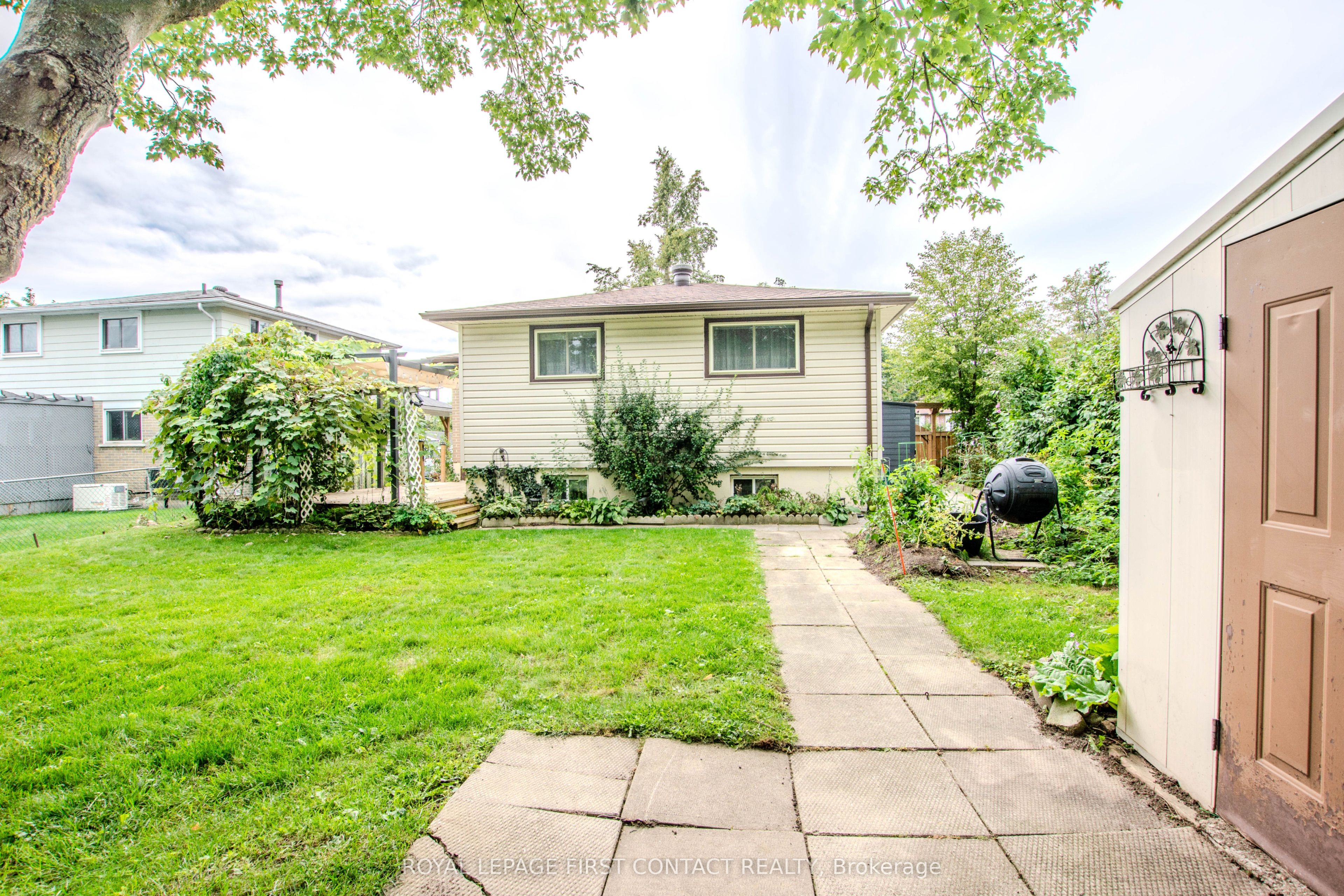 12 Daphne Crescent Property Photo 31