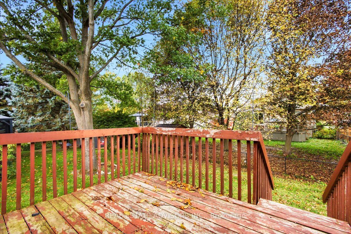 64 Acorn Crescent Property Photo 35