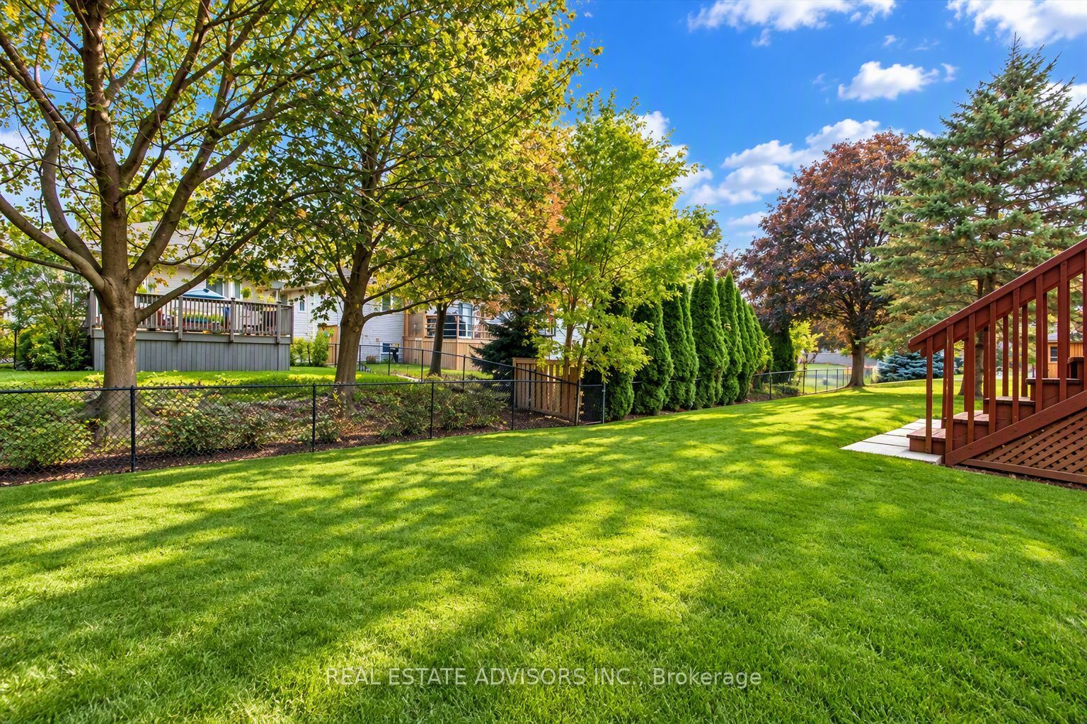64 Acorn Crescent Property Photo 37