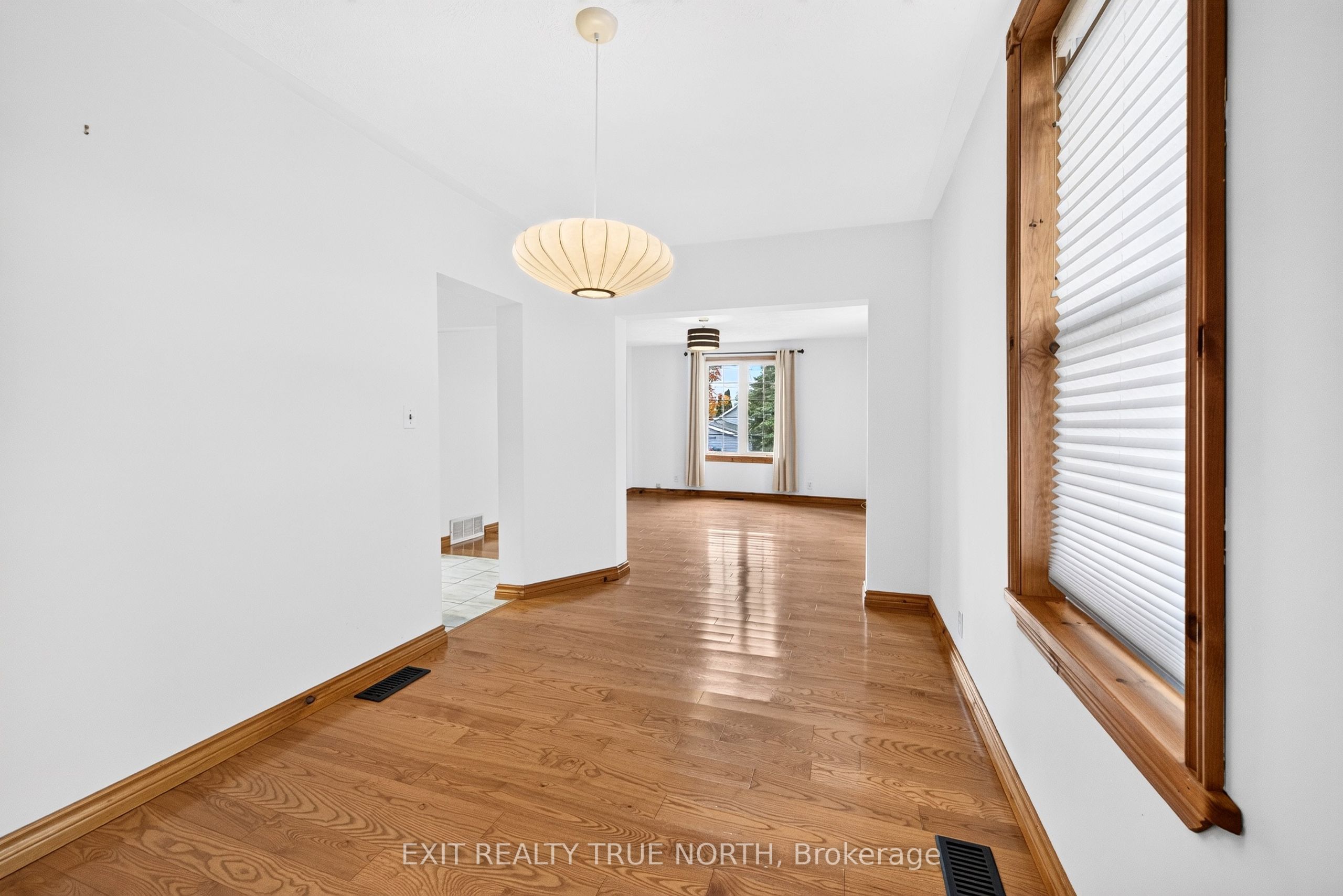 17 Peel Street Property Photo 11