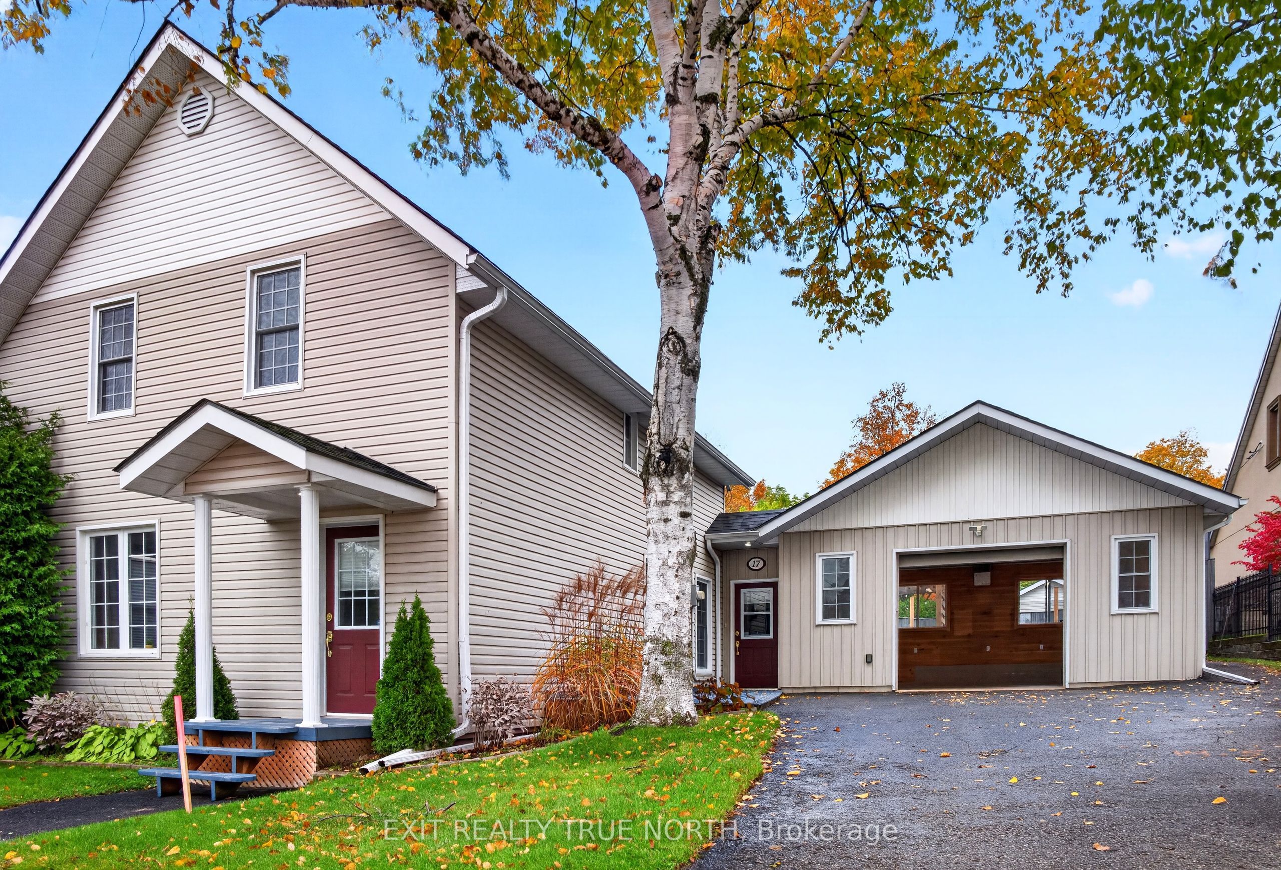 17 Peel Street Property Photo 21