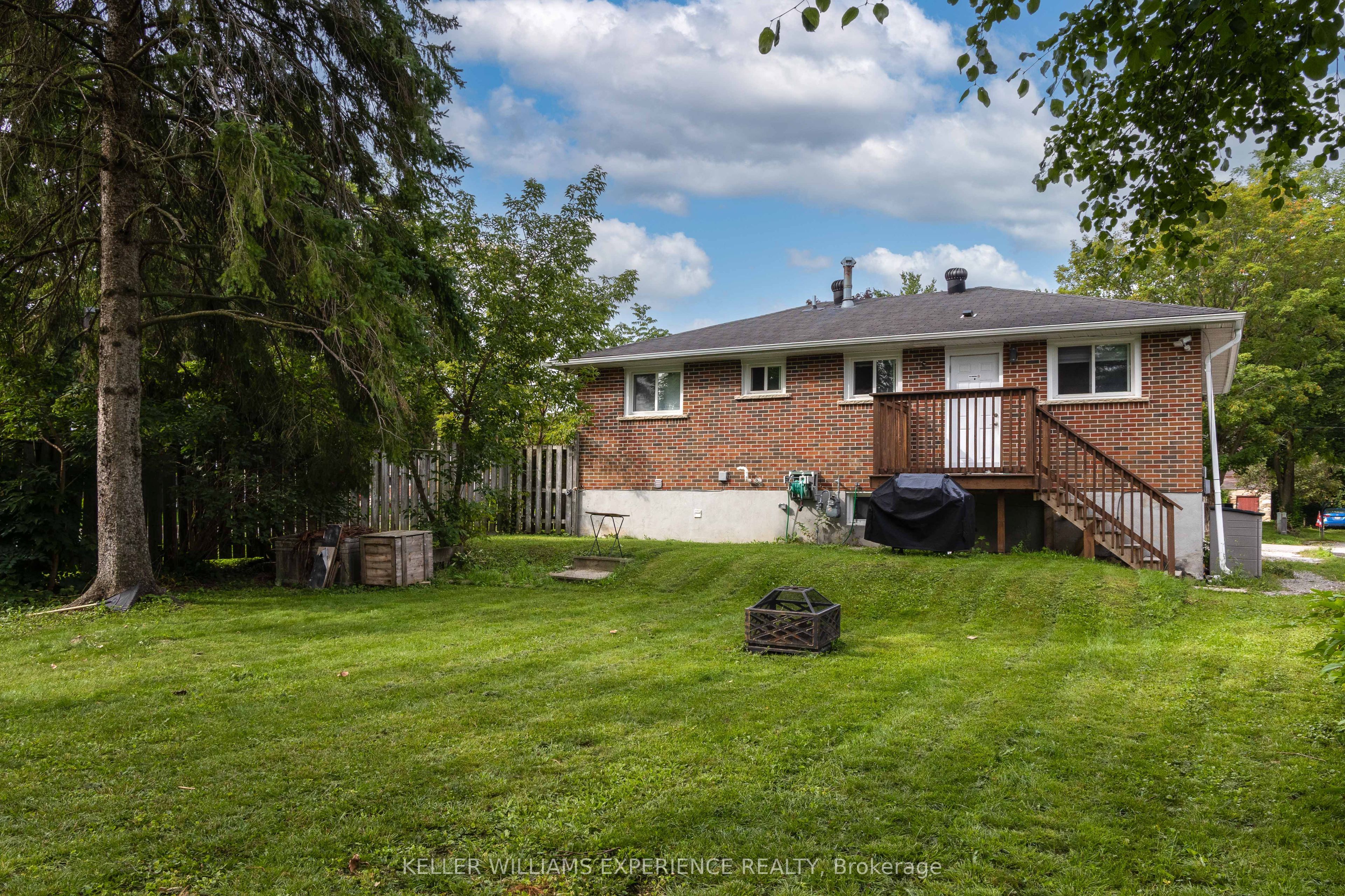 470 High Street Bsmt Property Photo 2