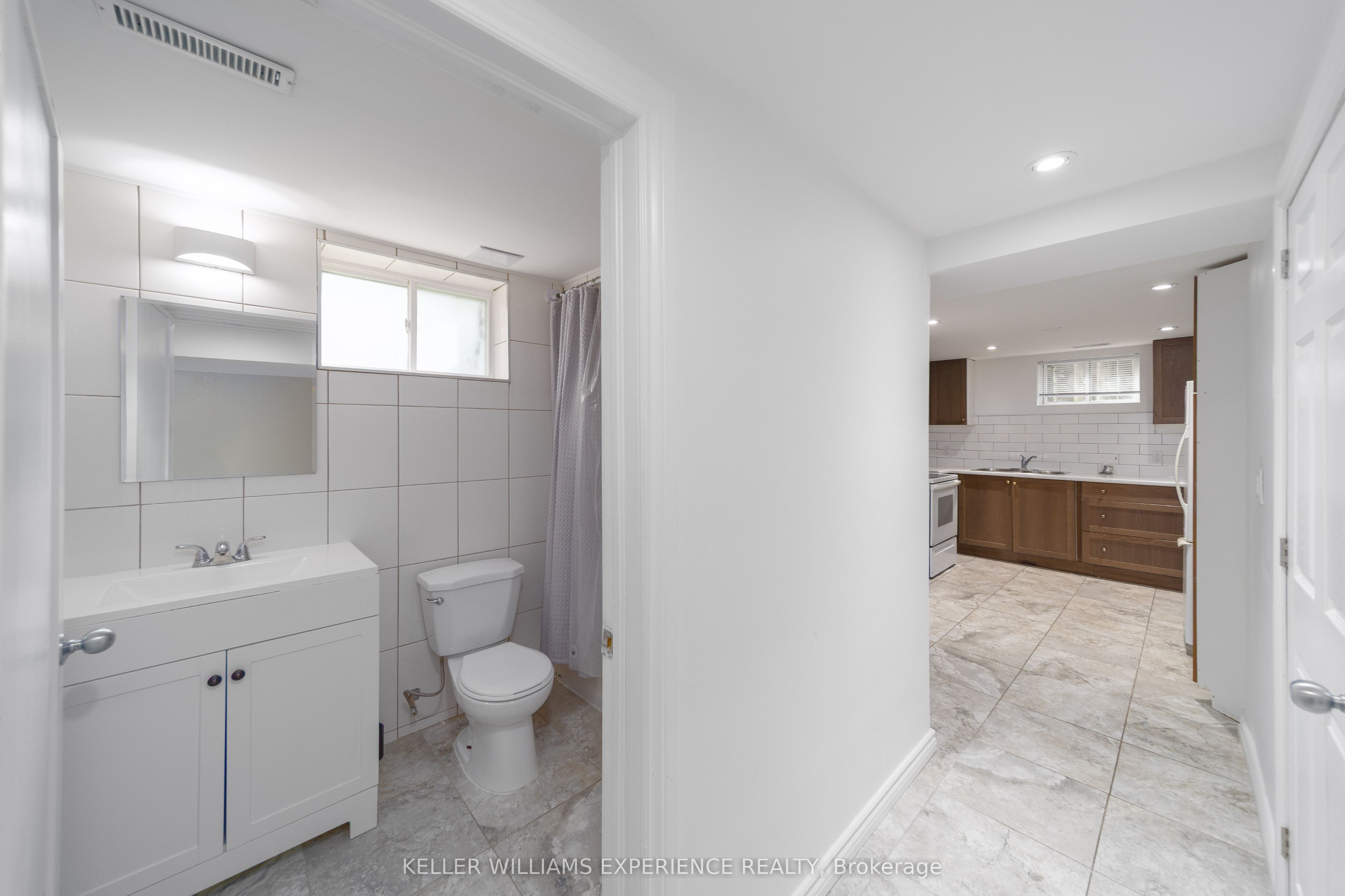 470 High Street Bsmt Property Photo 10