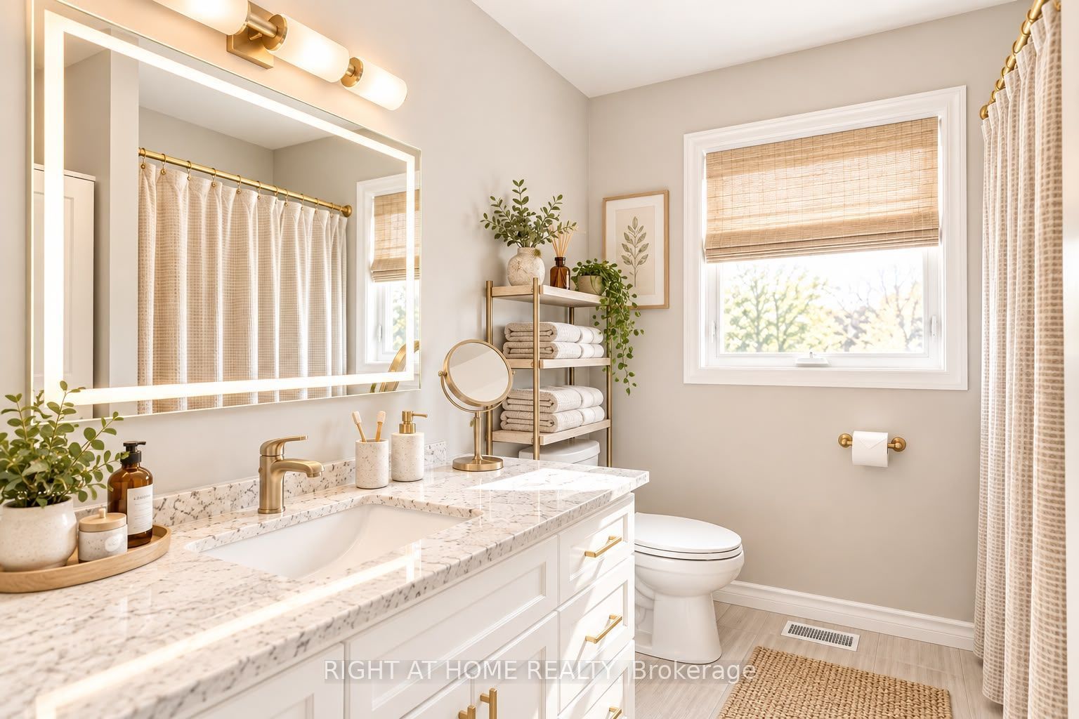 172 Anne Street N Property Photo 7